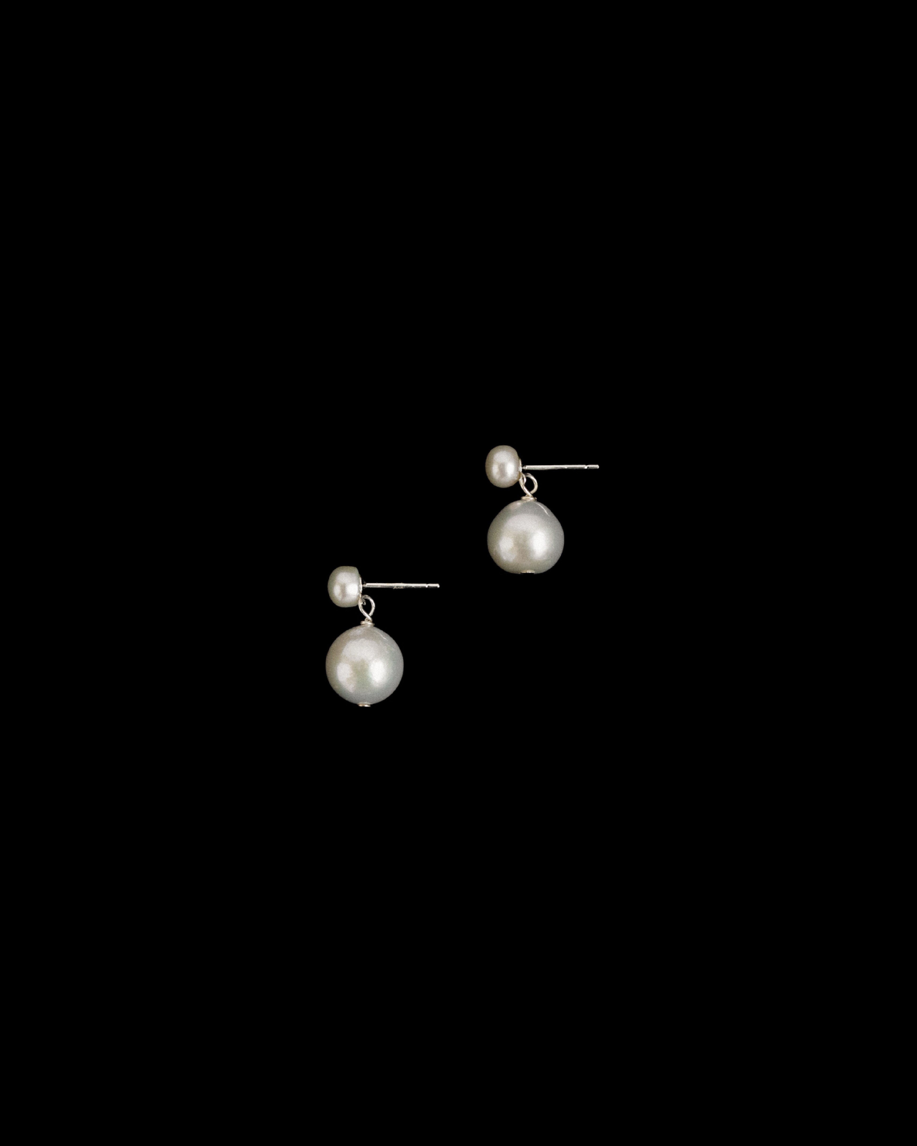 Maja Double Fresh Water Pearl Stud Earrings