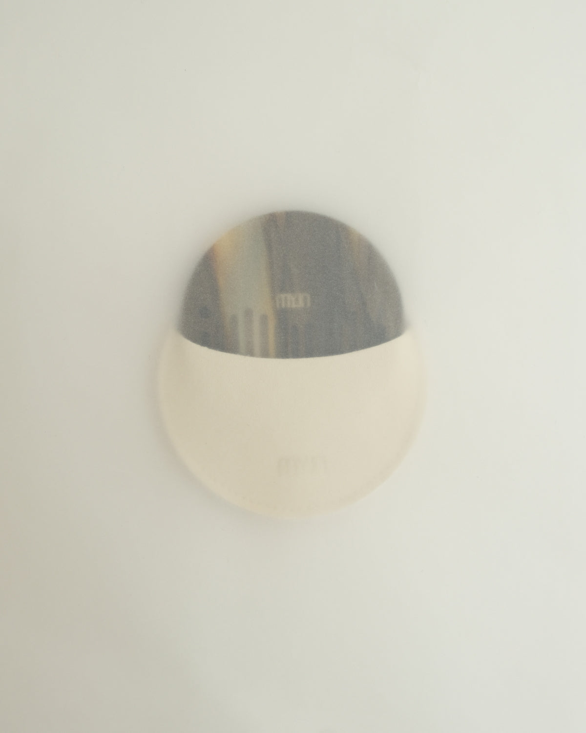 The Nari Round Comb 001