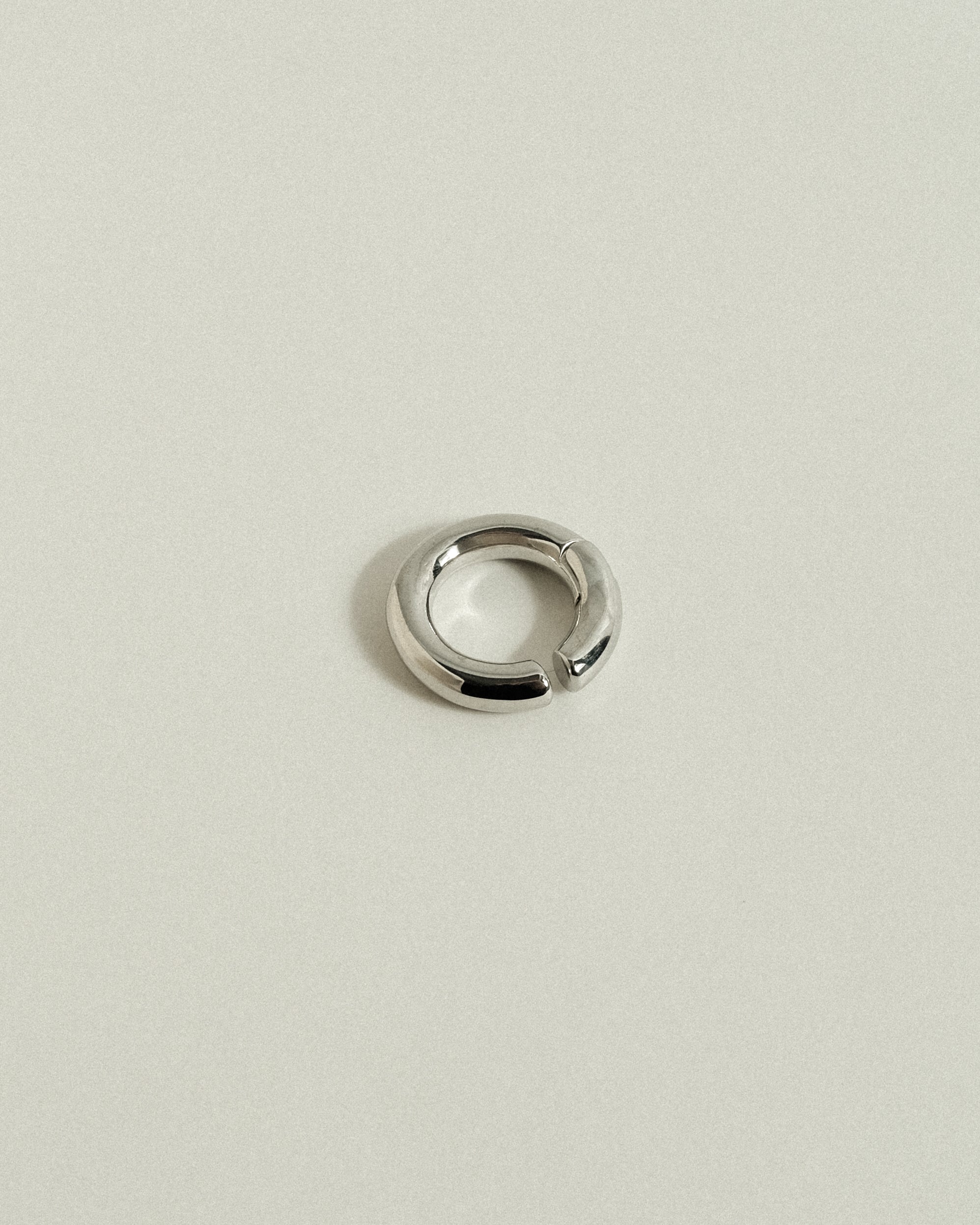 Rhea Bold Ear Cuff