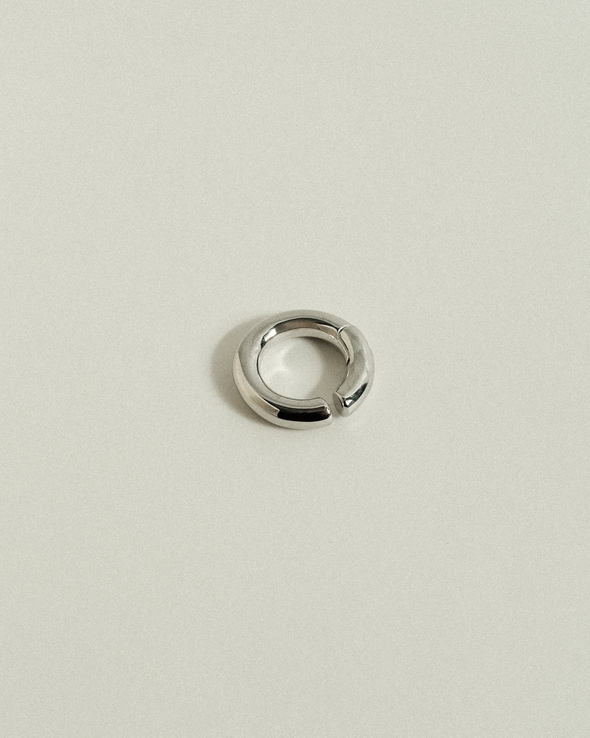 Rhea Bold Ear Cuff