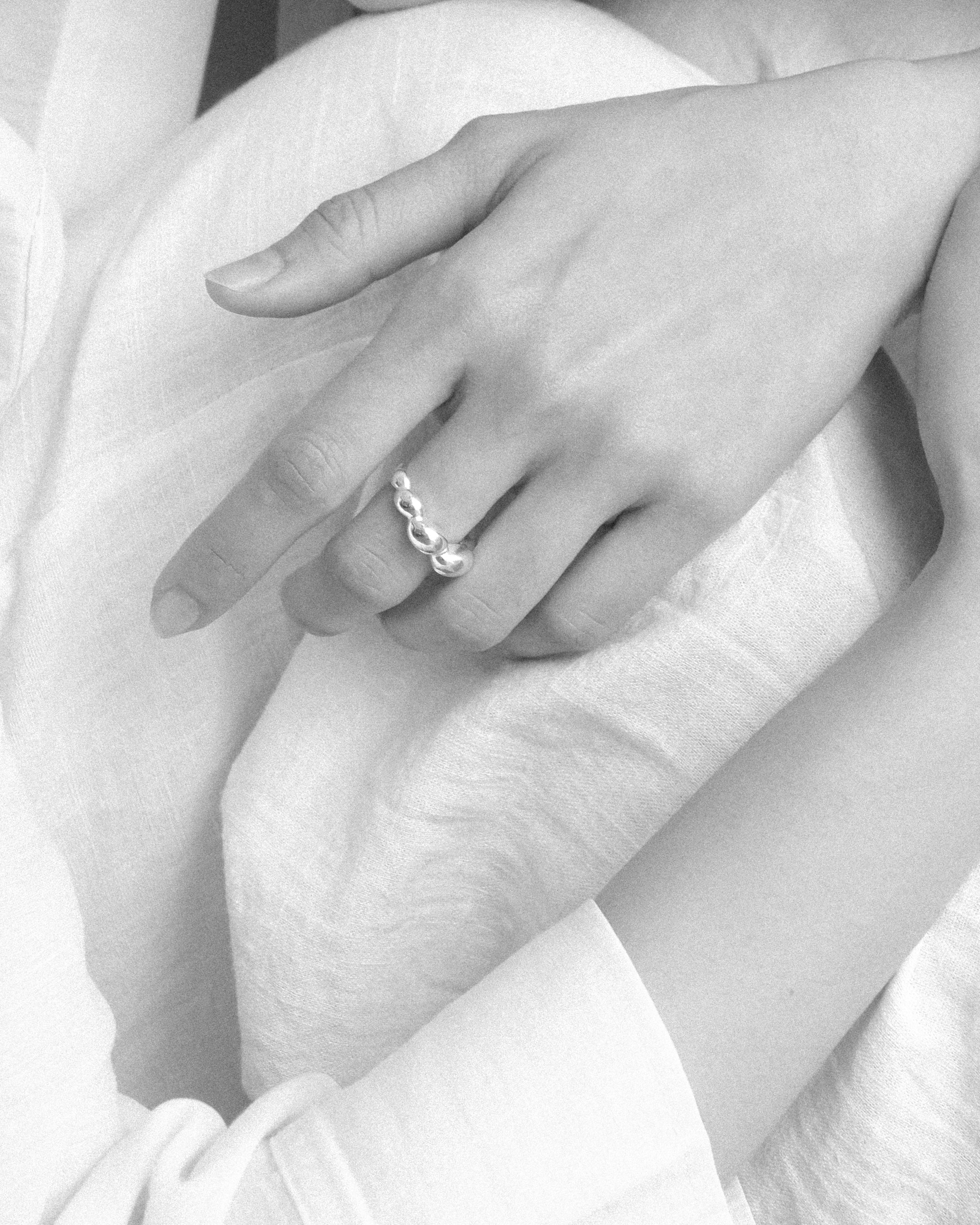 Cirra Cloud Band Ring