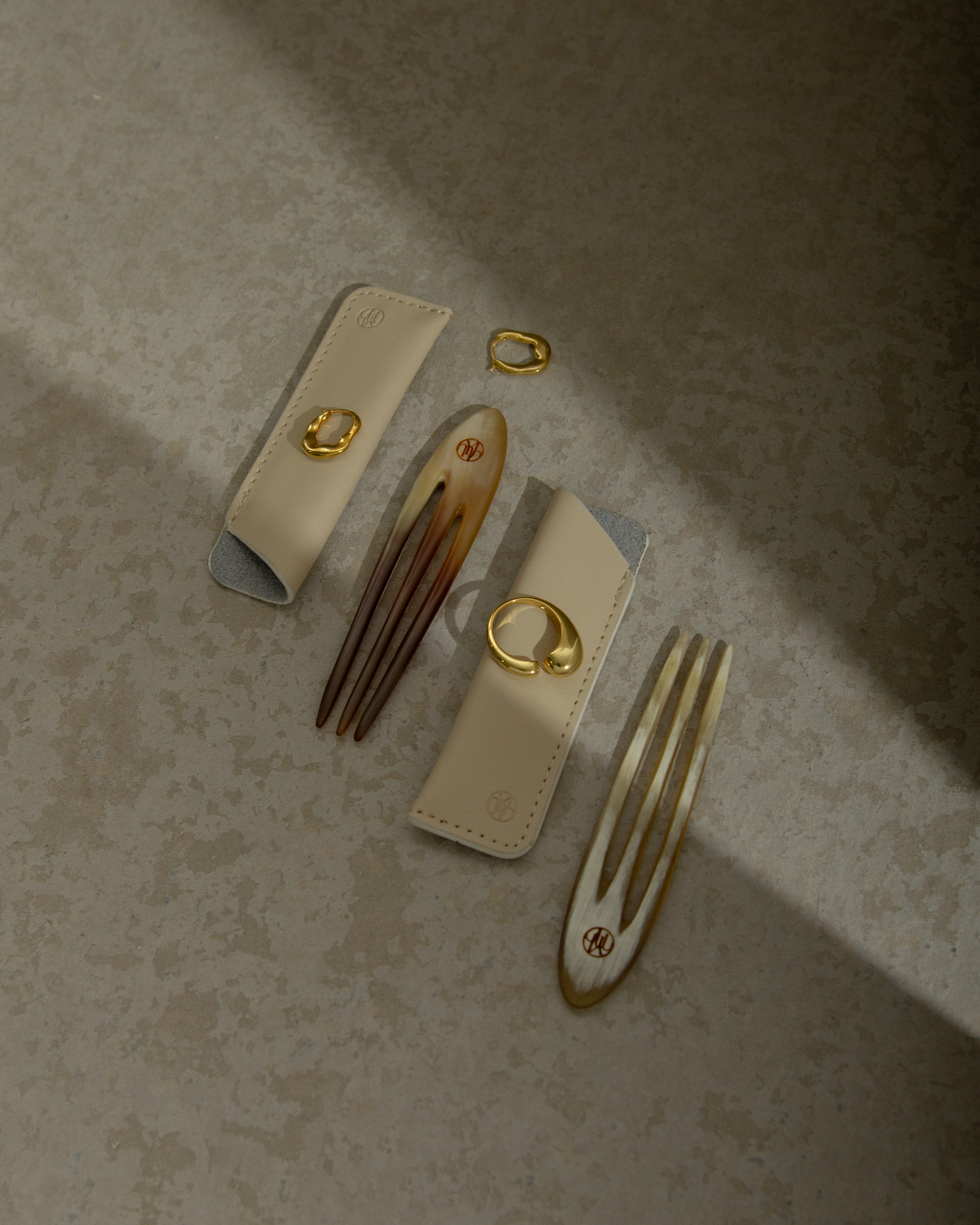 The Enhanced Horn Hair Pin 003