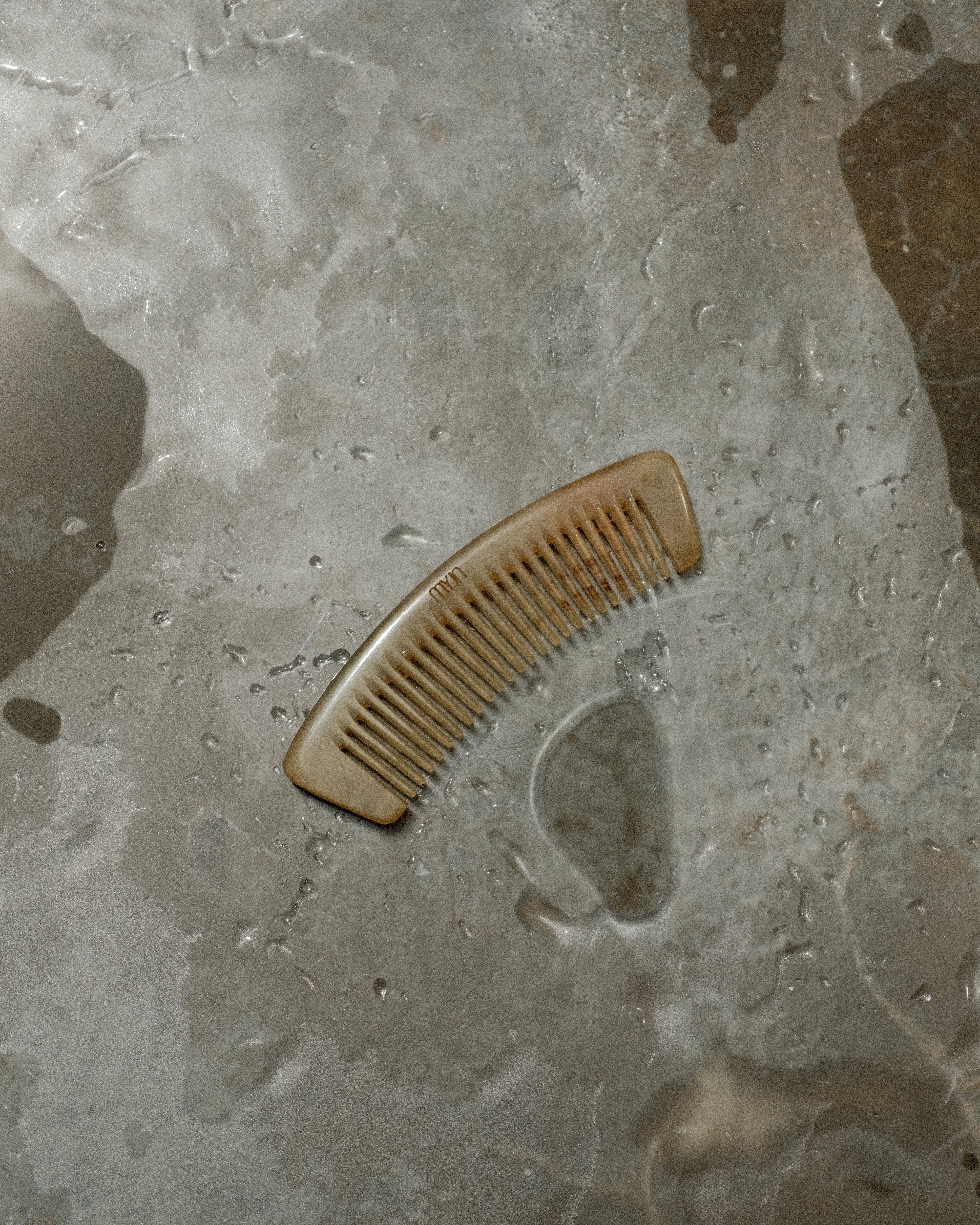 The Curved Gua Sha Comb