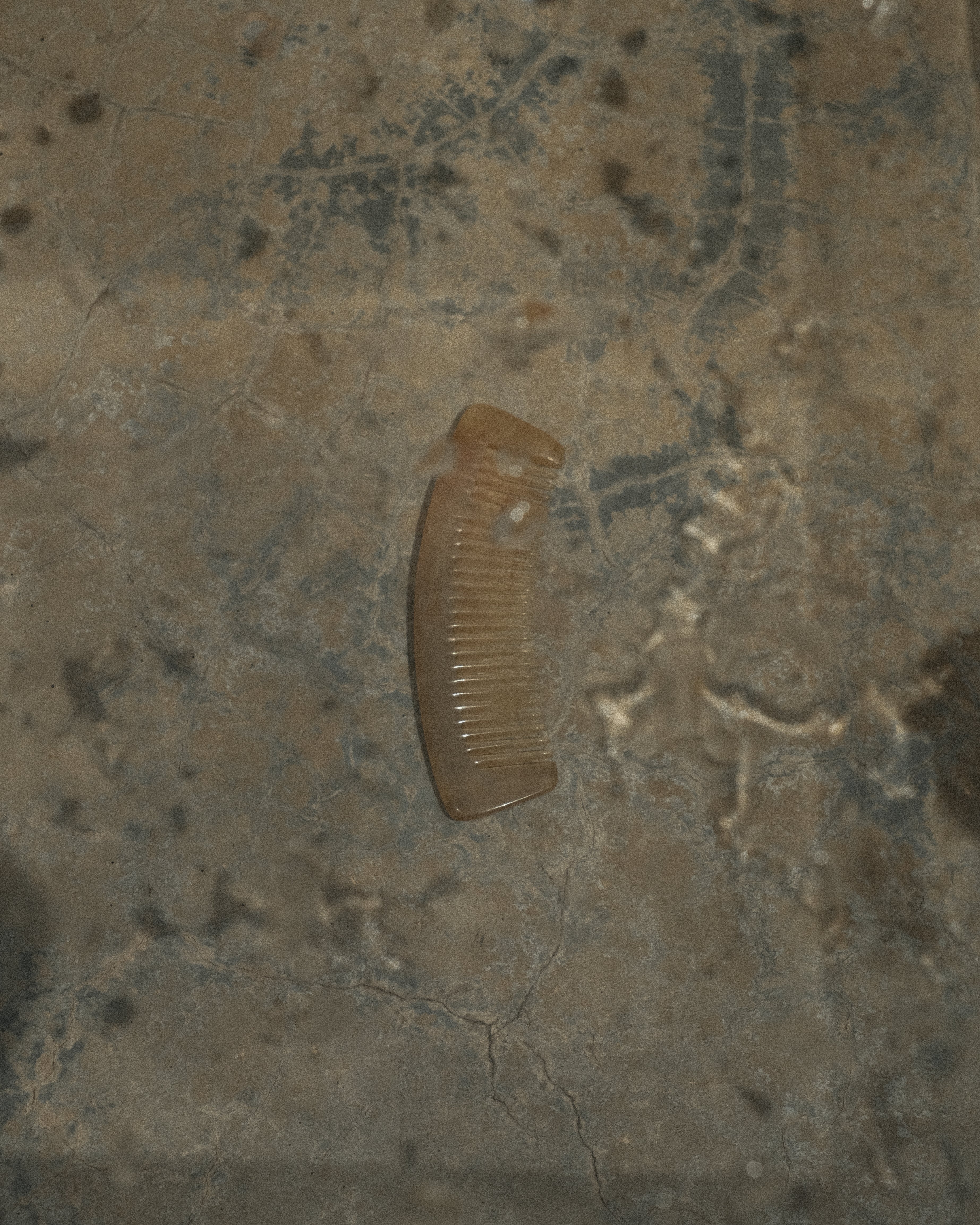 The Curved Gua Sha Comb