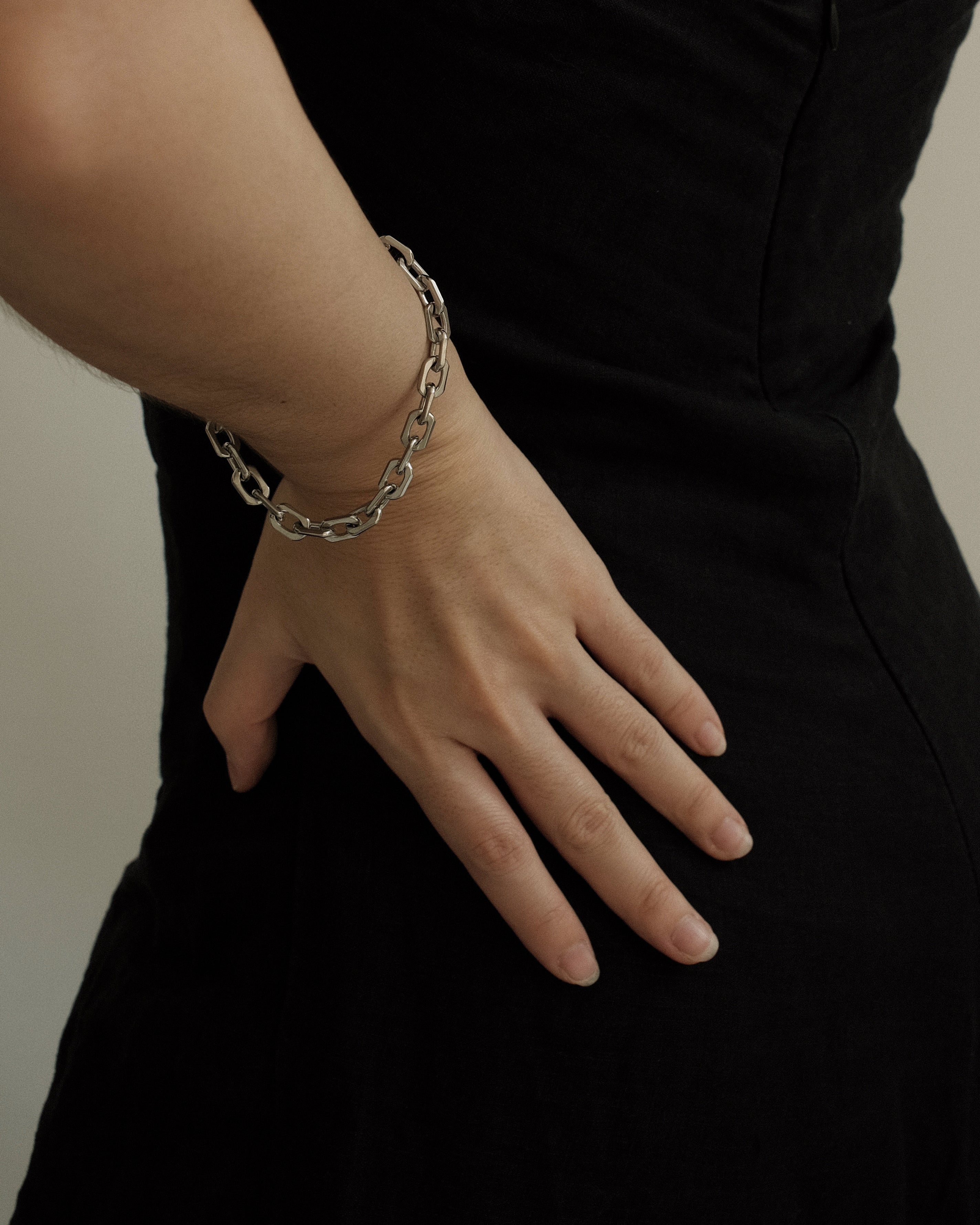 Freya Bold Chain Link Bracelet