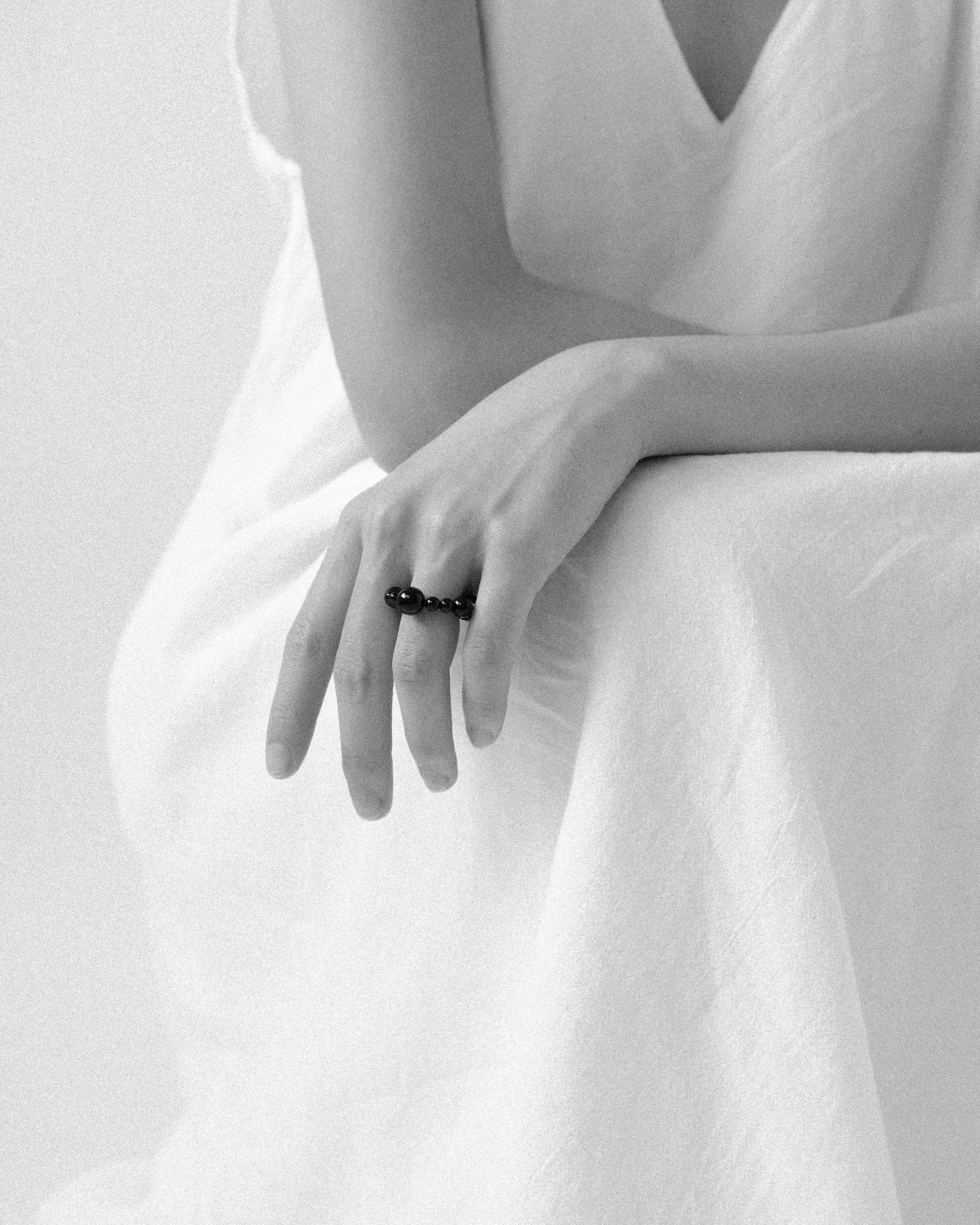 The Entertainer Ring in Black