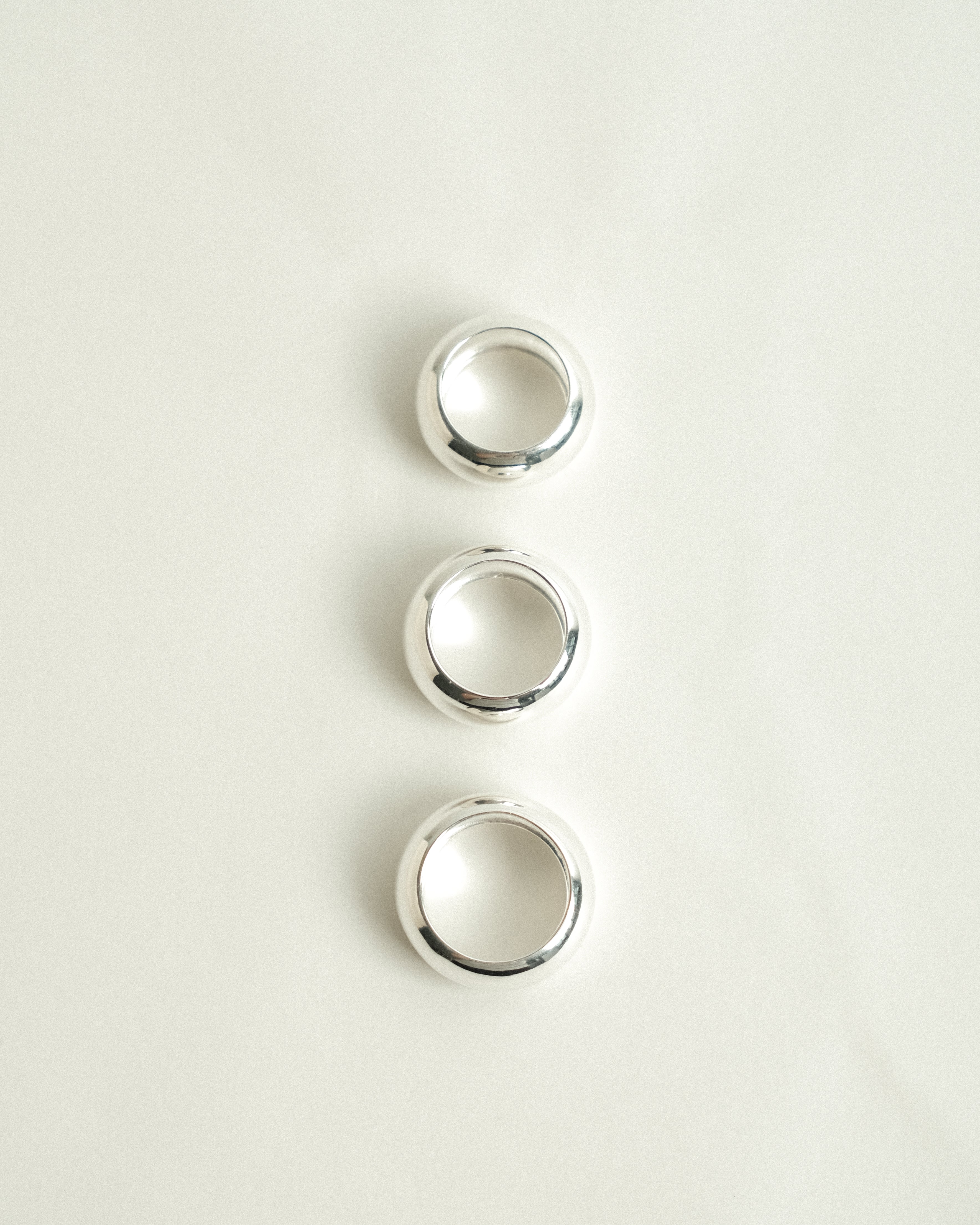 Glazée Round Band Donut Ring