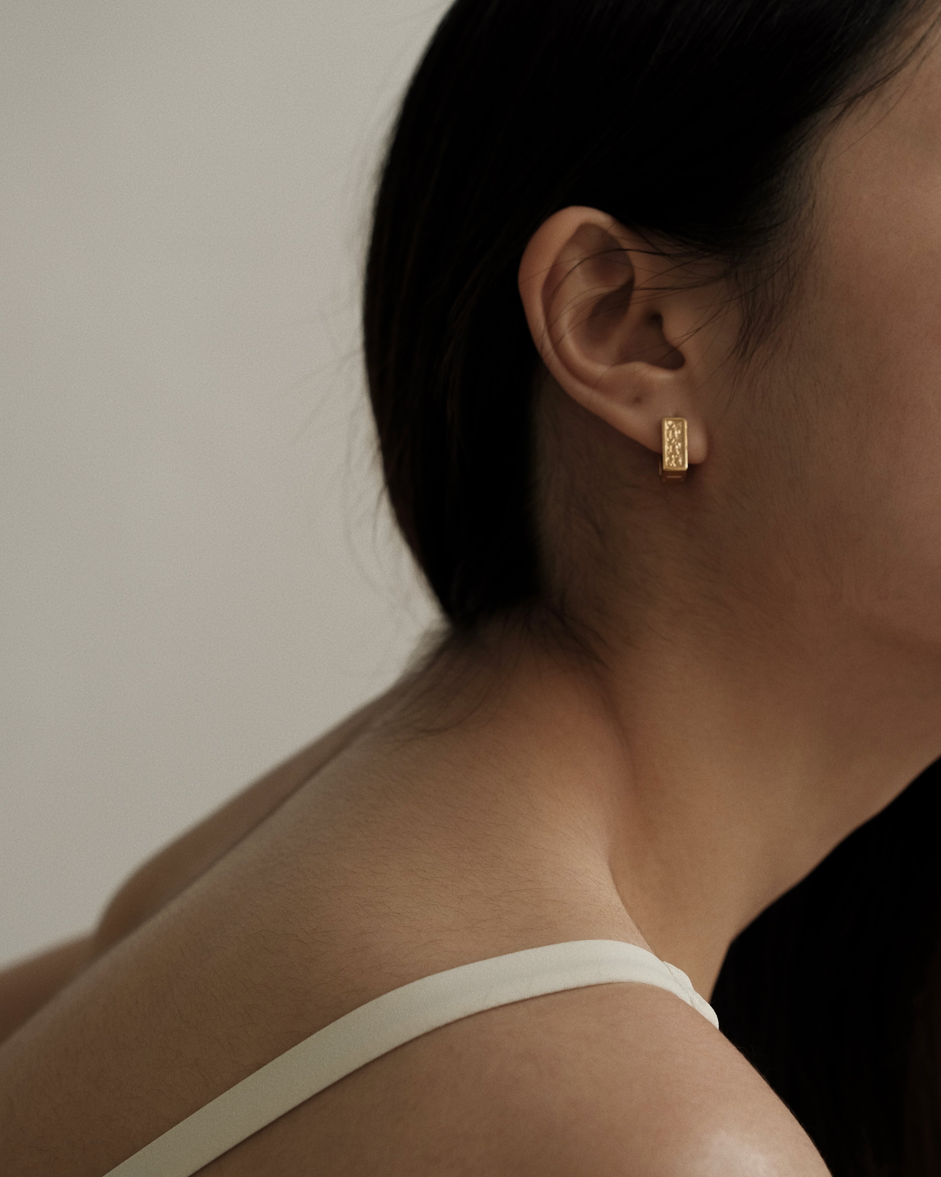Rue Mini Rectangle Hammered Hoop Earrings