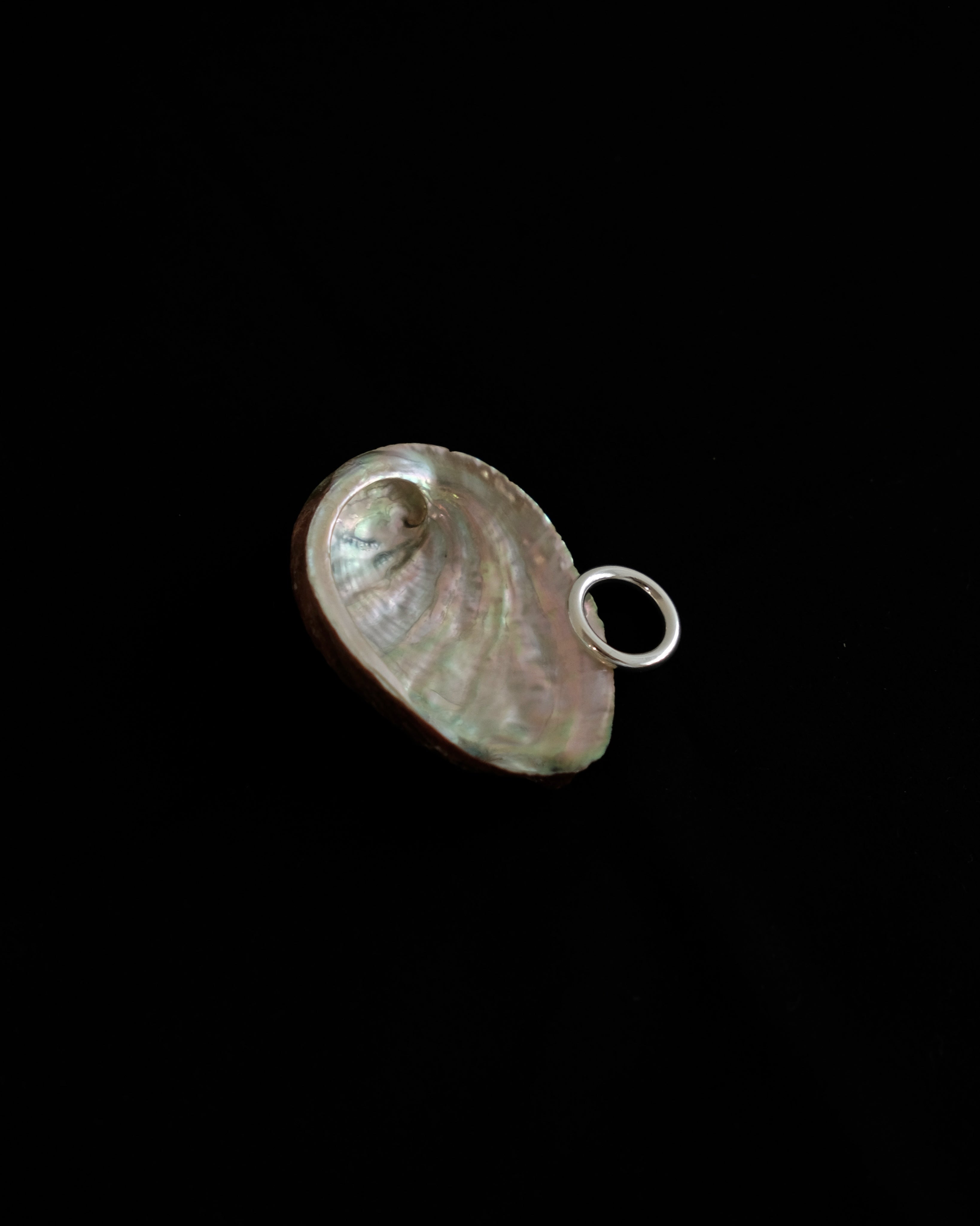 Goma Bold Round Band Ring