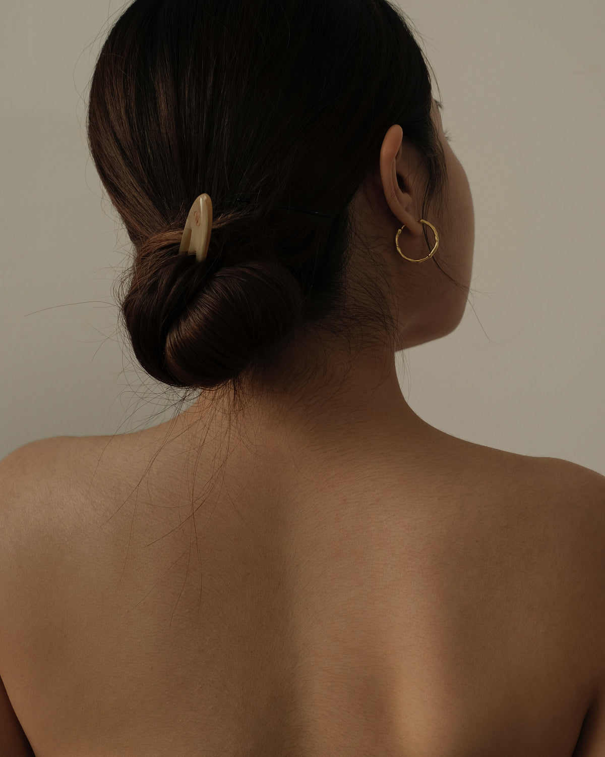 The Enhanced Horn Hair Pin 003