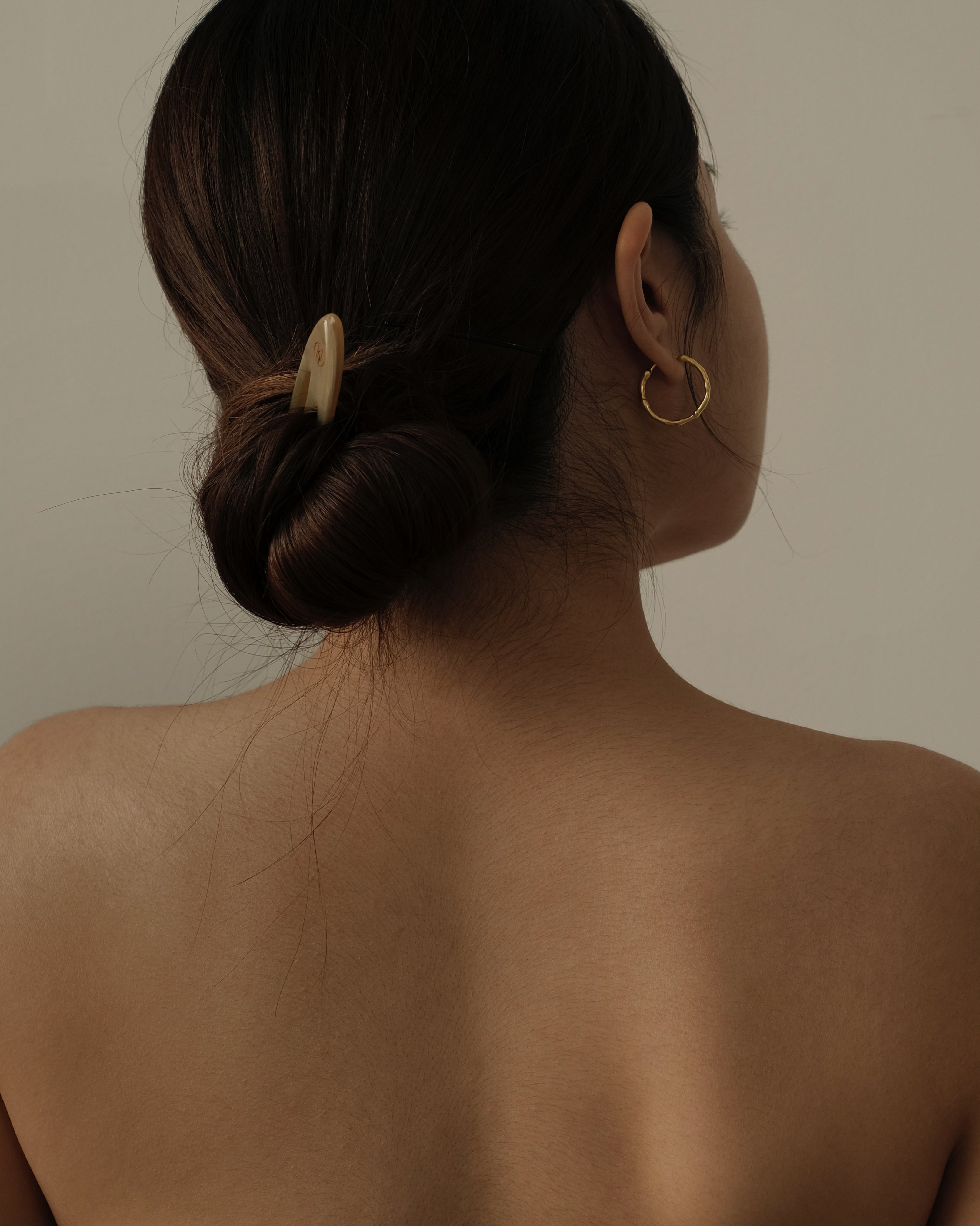 The Enhanced Horn Hair Pin 003