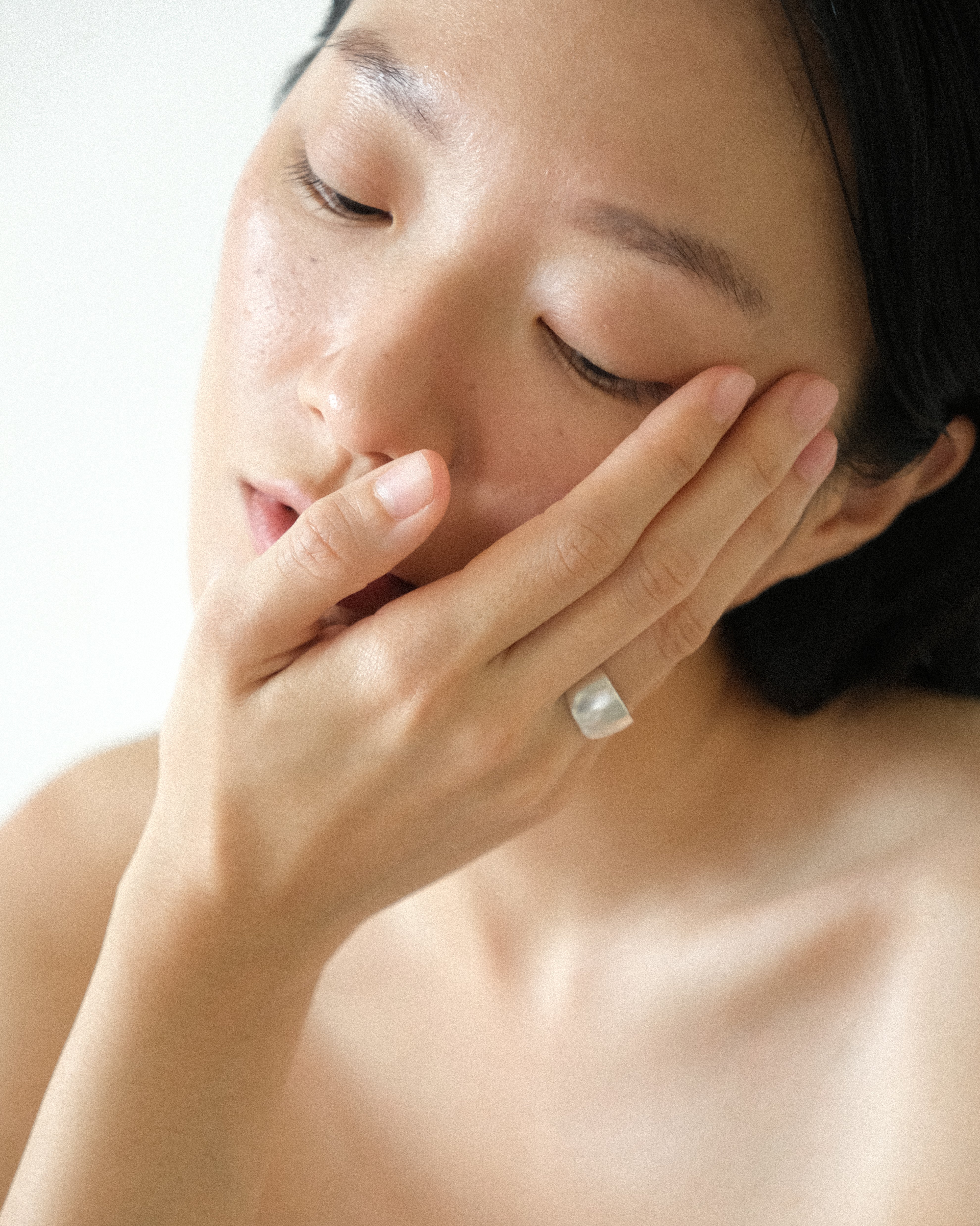 Classic Brushed Round Cigar Band Ring