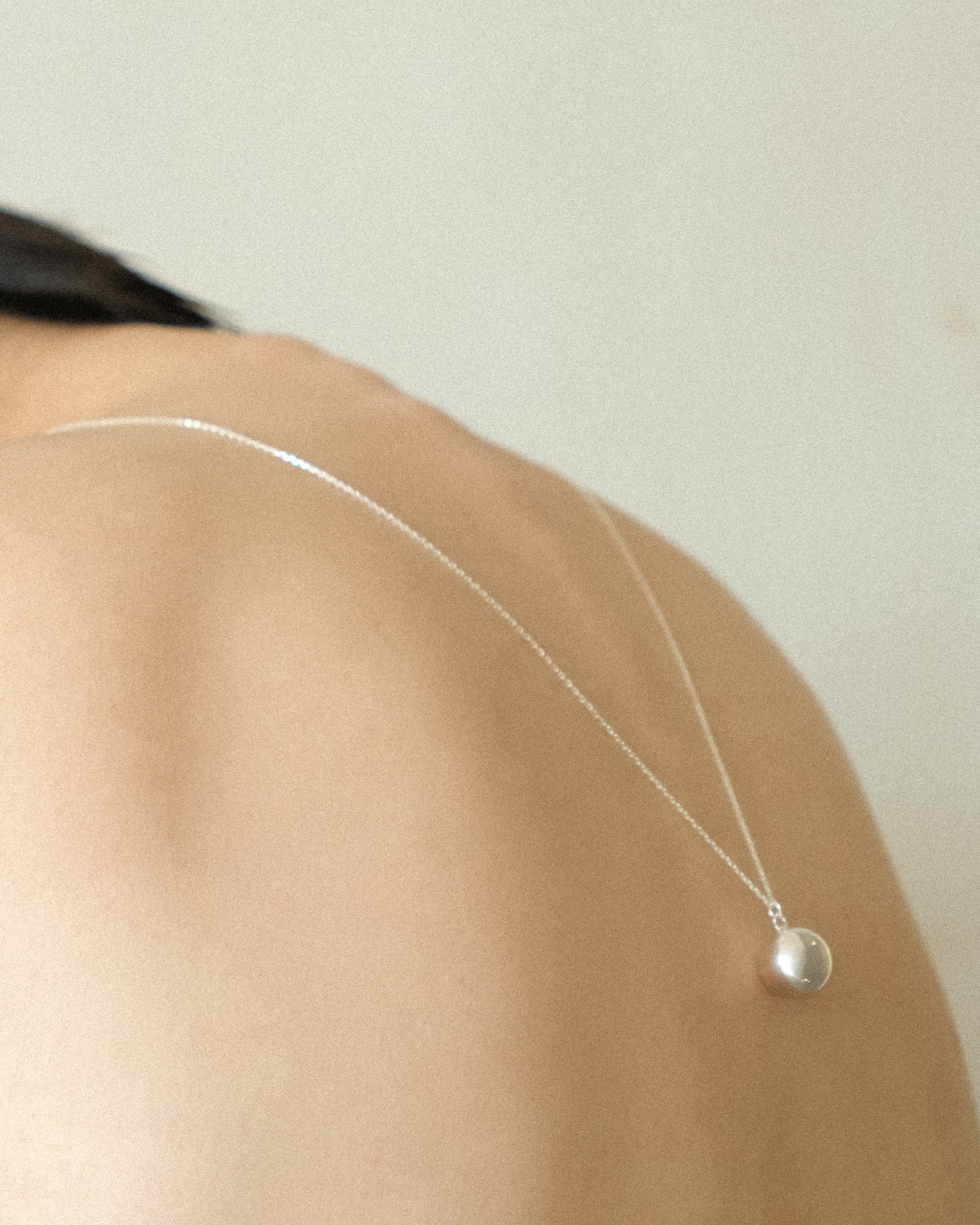 Luae Sphere Necklace