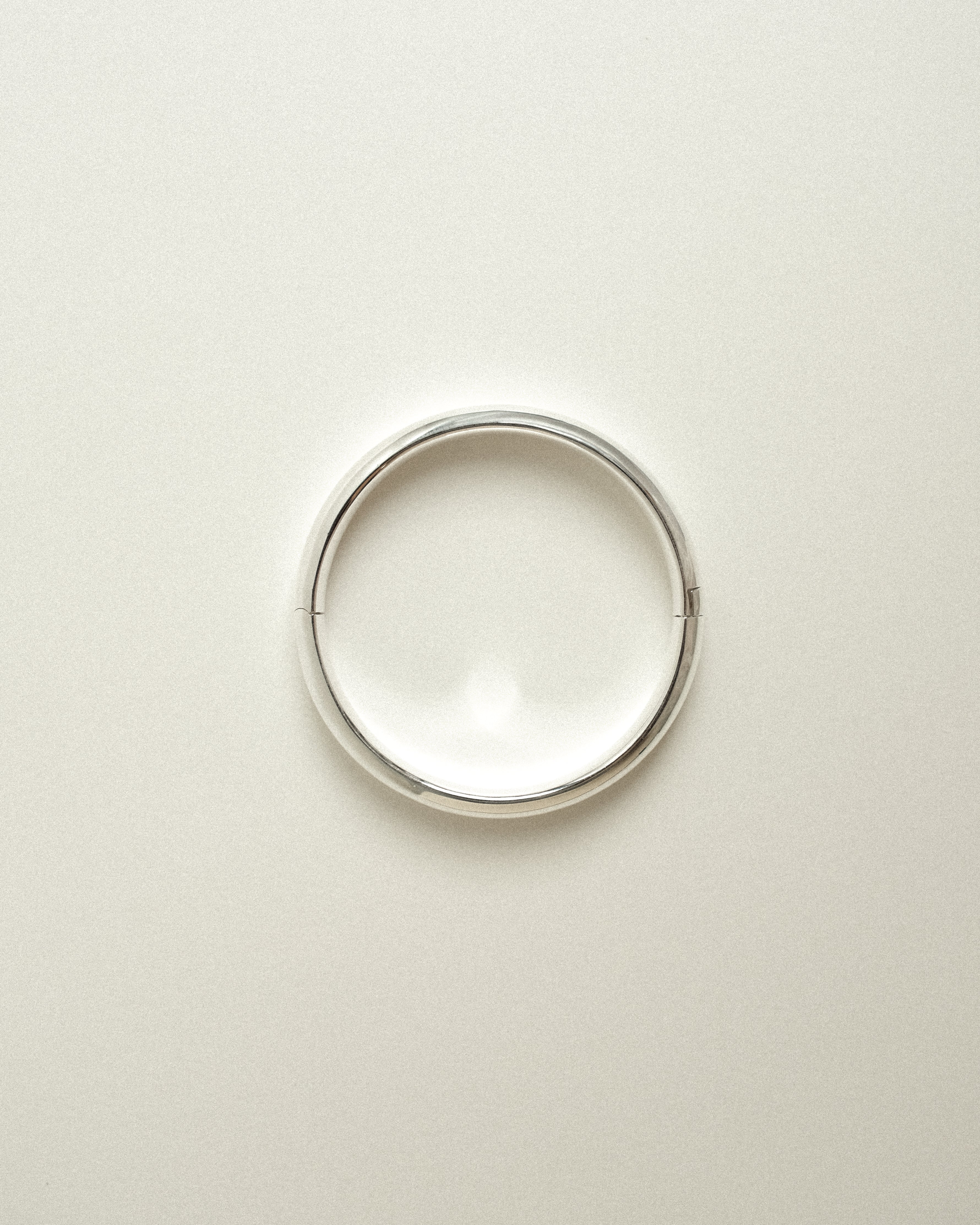 Classic Cigar Barbara Round Bangle