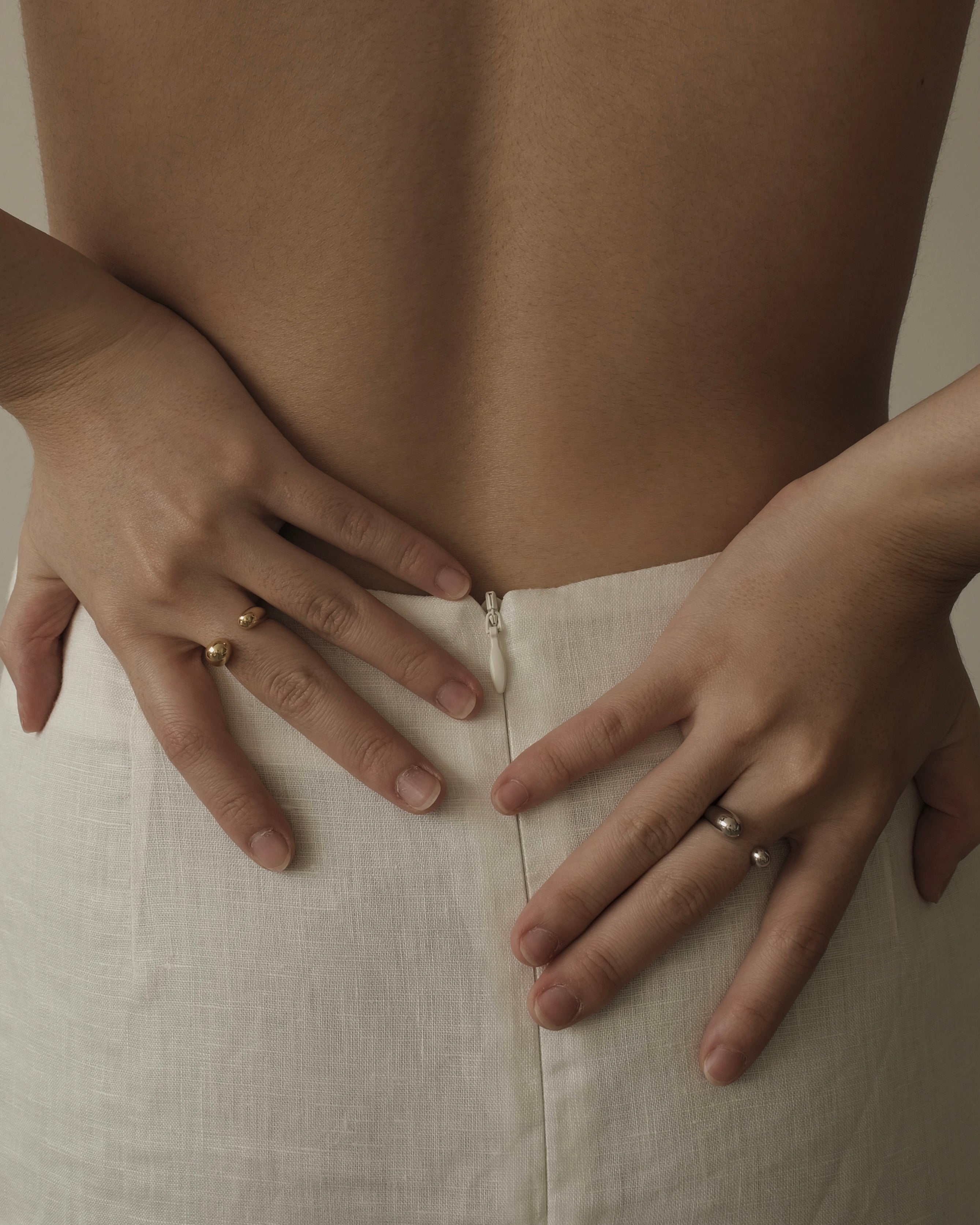 Onni Droplet Twisted Open Ring