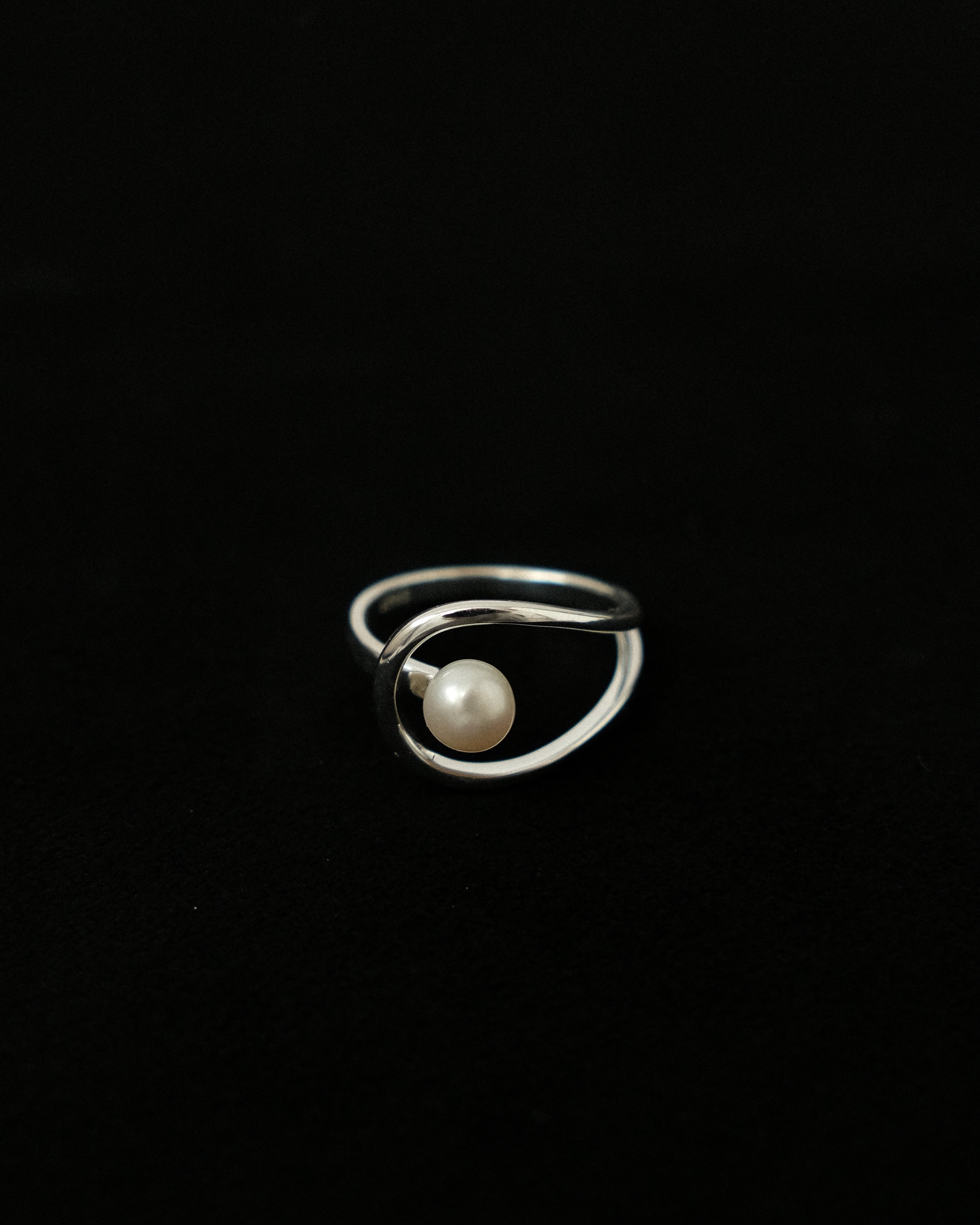 Anika Crossed Fresh Water Pearl Ring