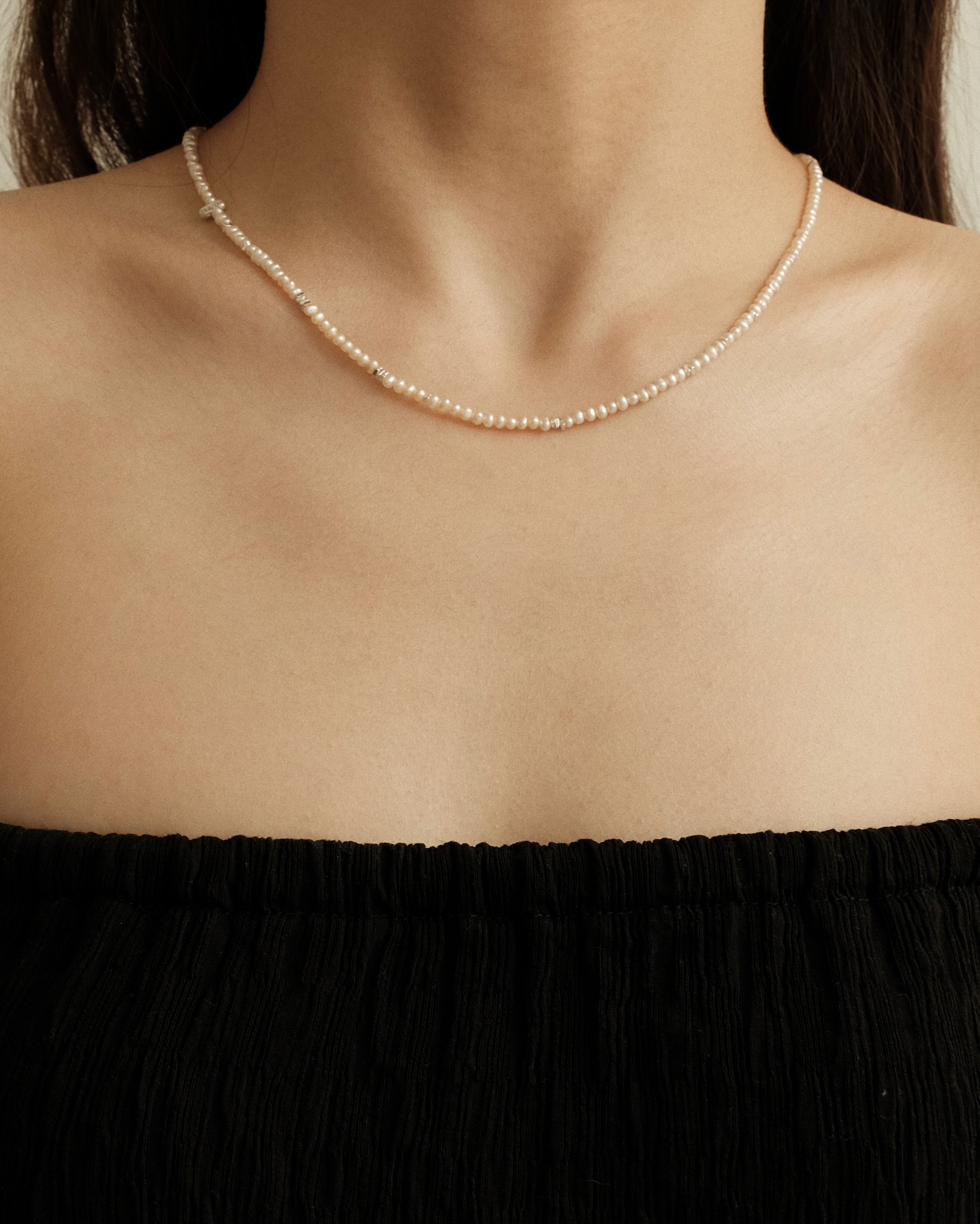 The Nocturne Pearl Collar