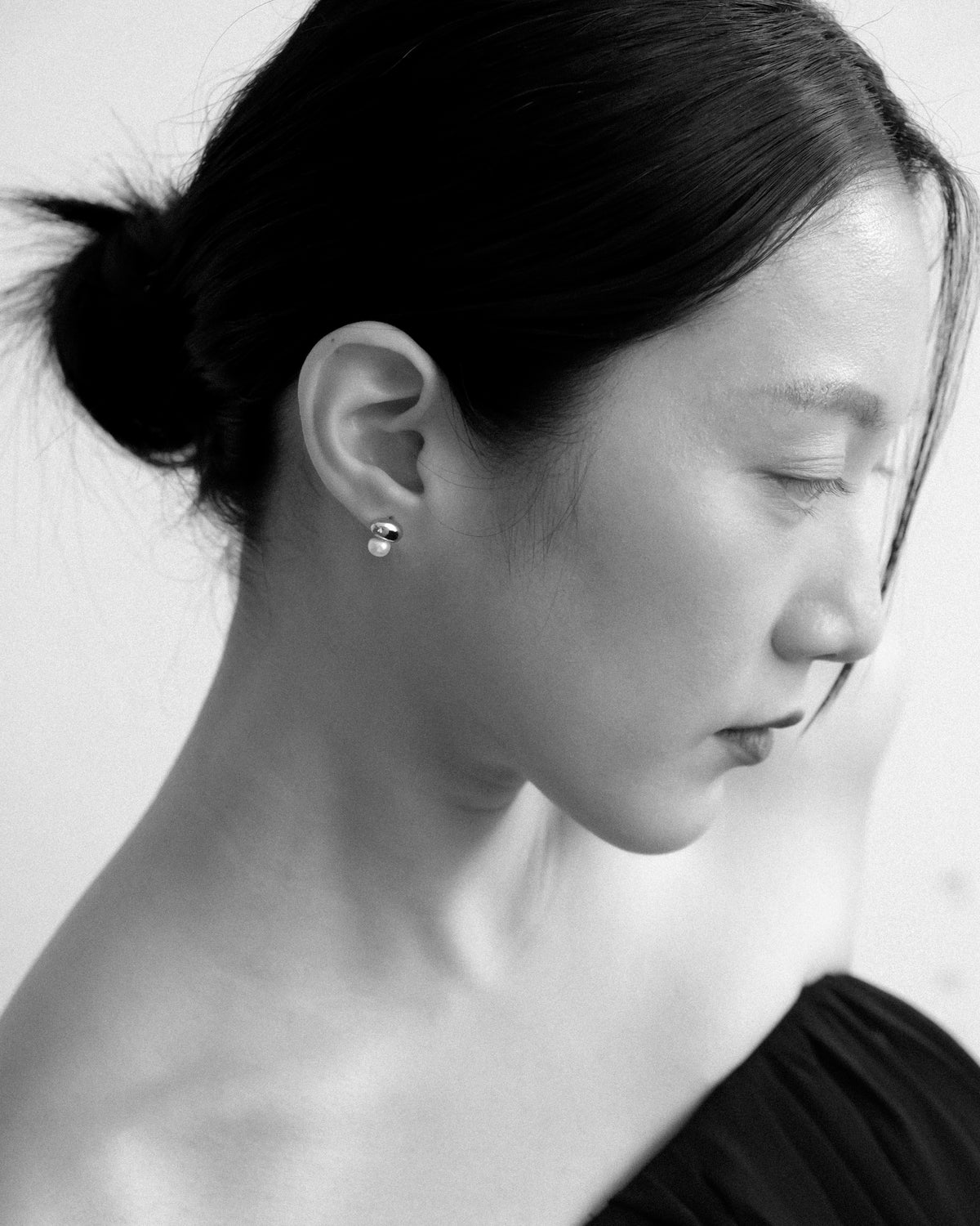 Tiny Toia Fresh Water Pearl Stud Earrings