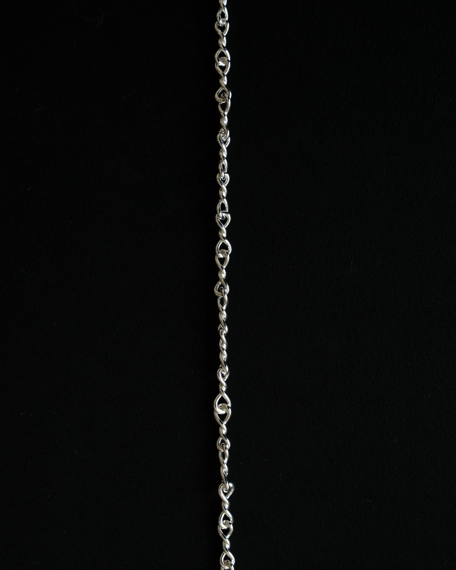 Celia Twisted Chain Link Bracelet