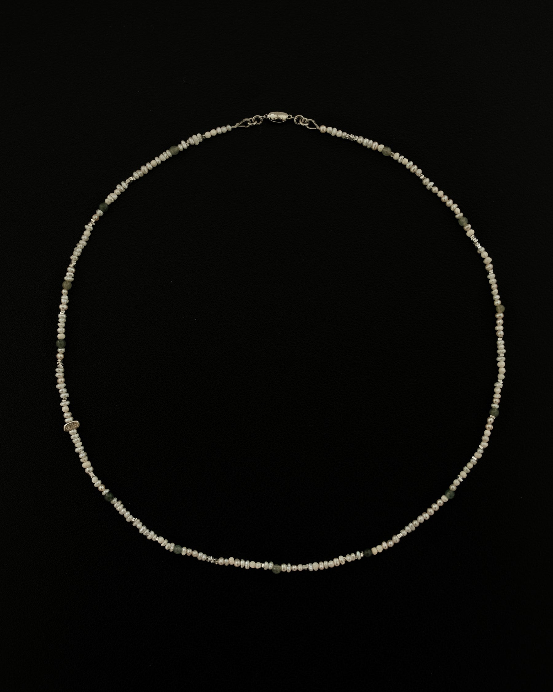 The Teal Pearl Necklace 001