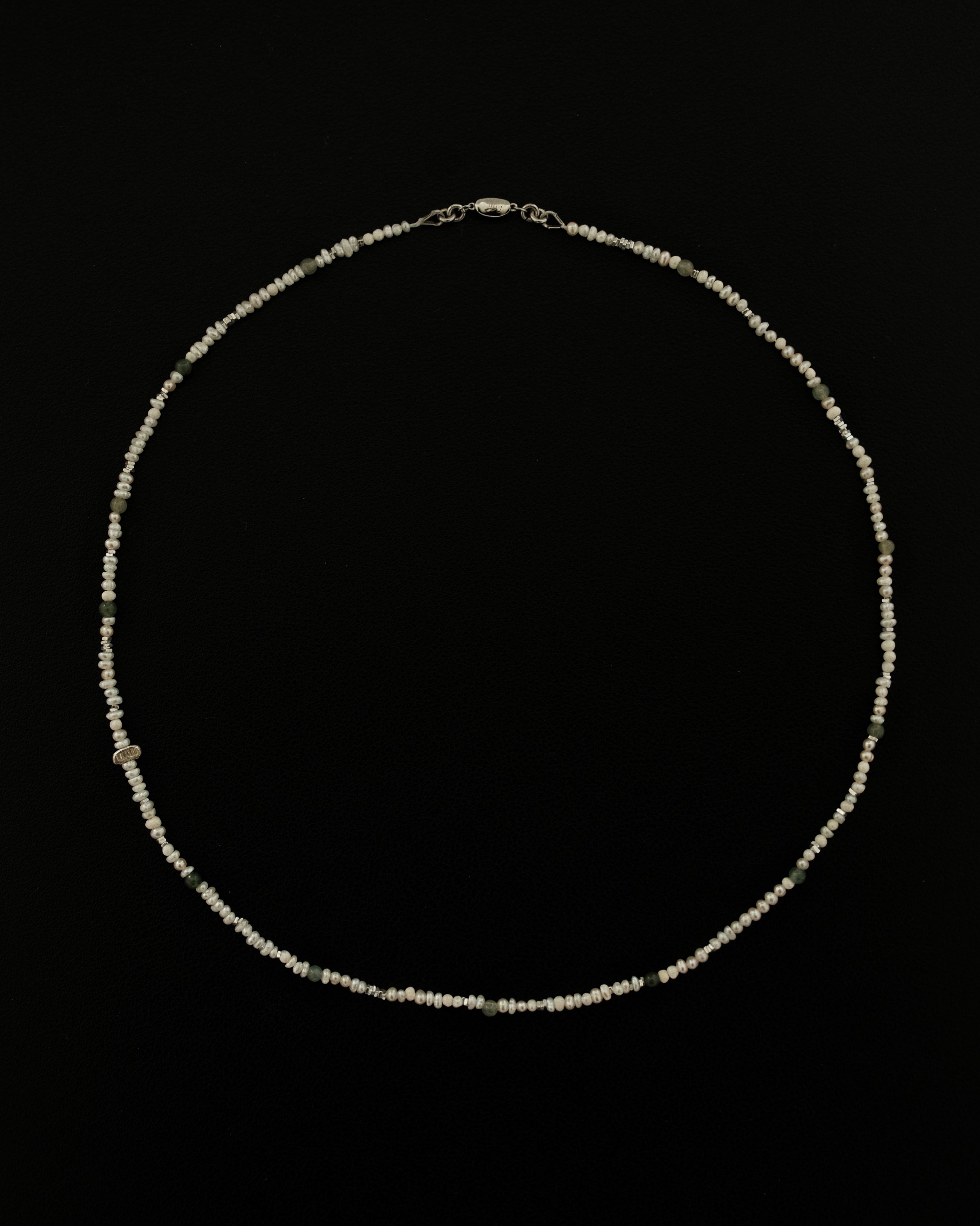 The Teal Pearl Necklace 001