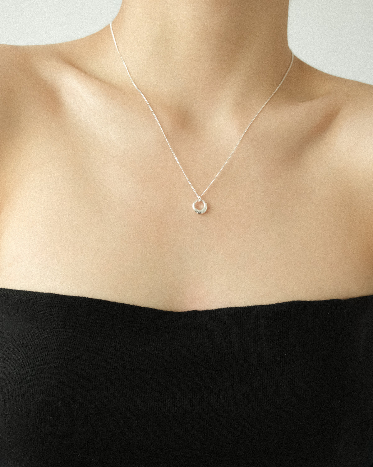 Miró Round Pendant Necklace
