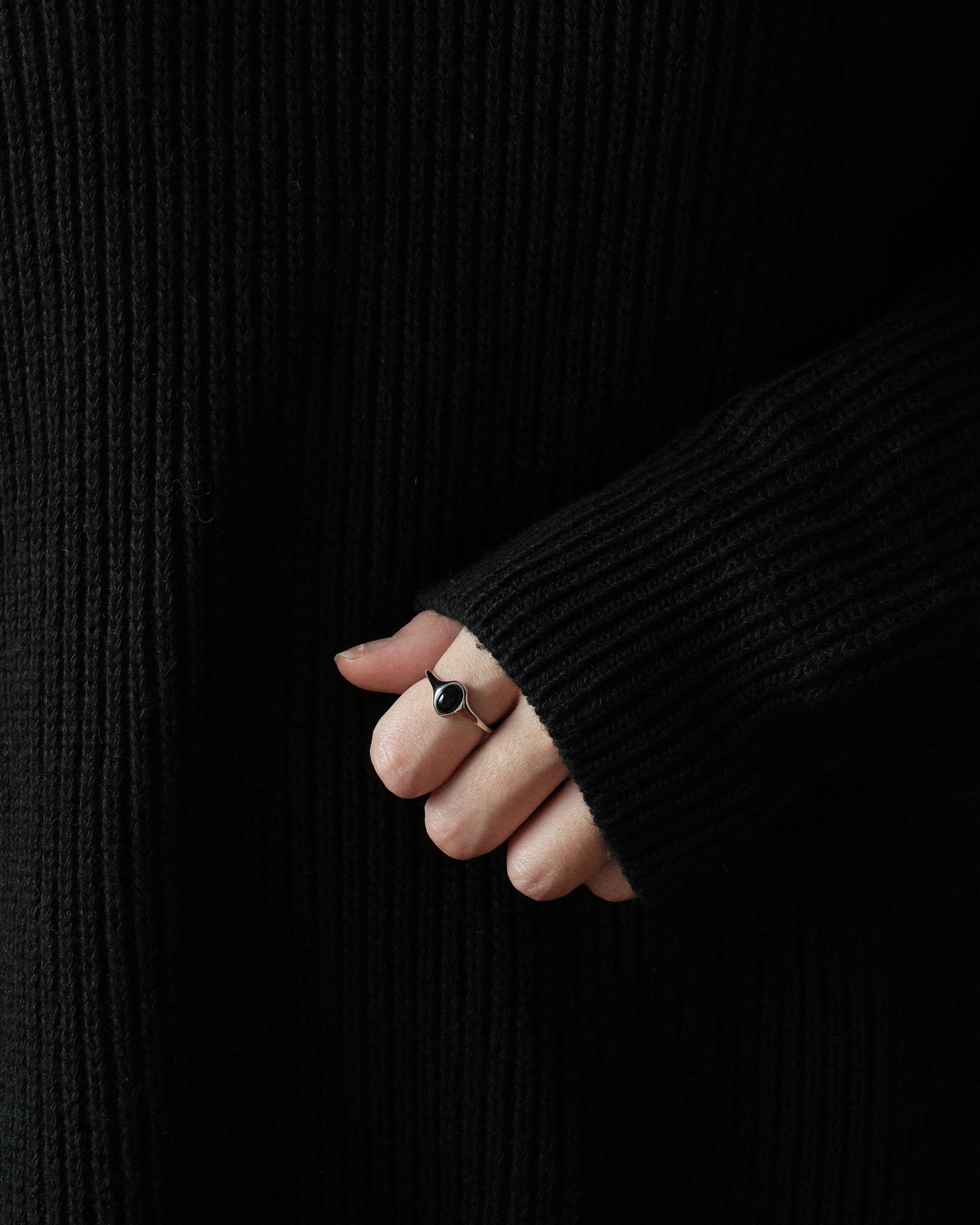 Baye Black Onyx Signet Ring