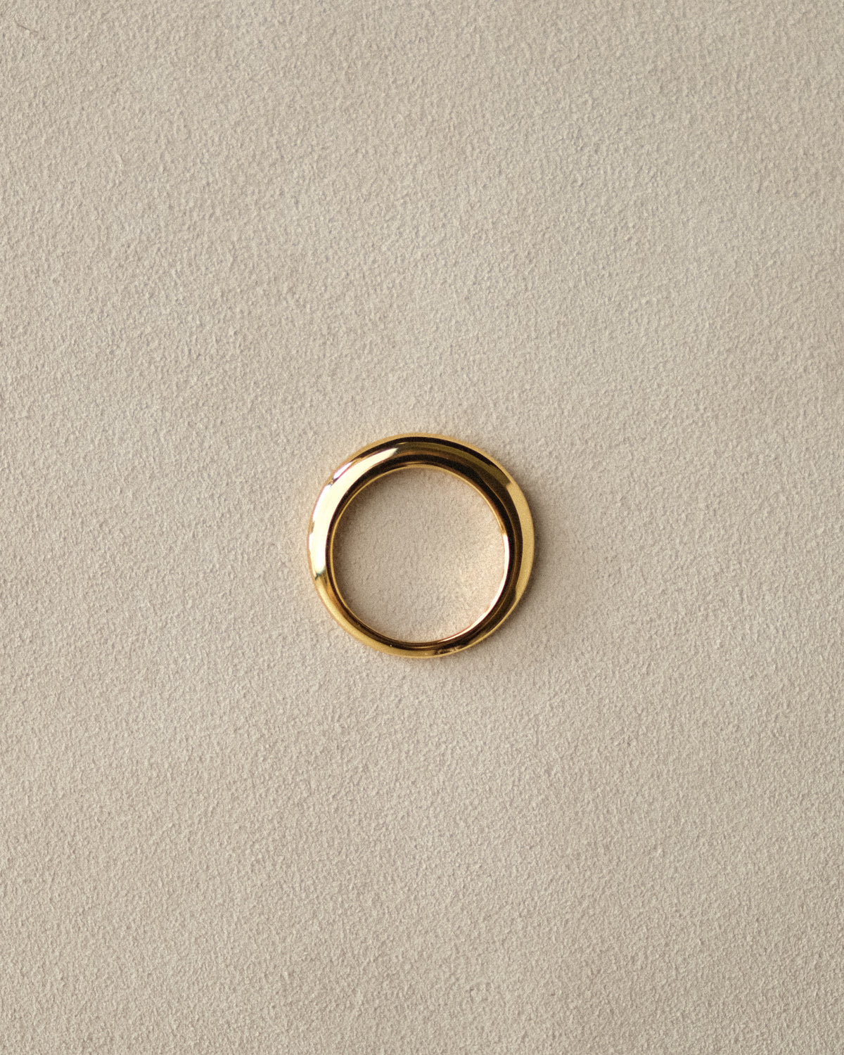 Kotahi Sculptural Band Ring