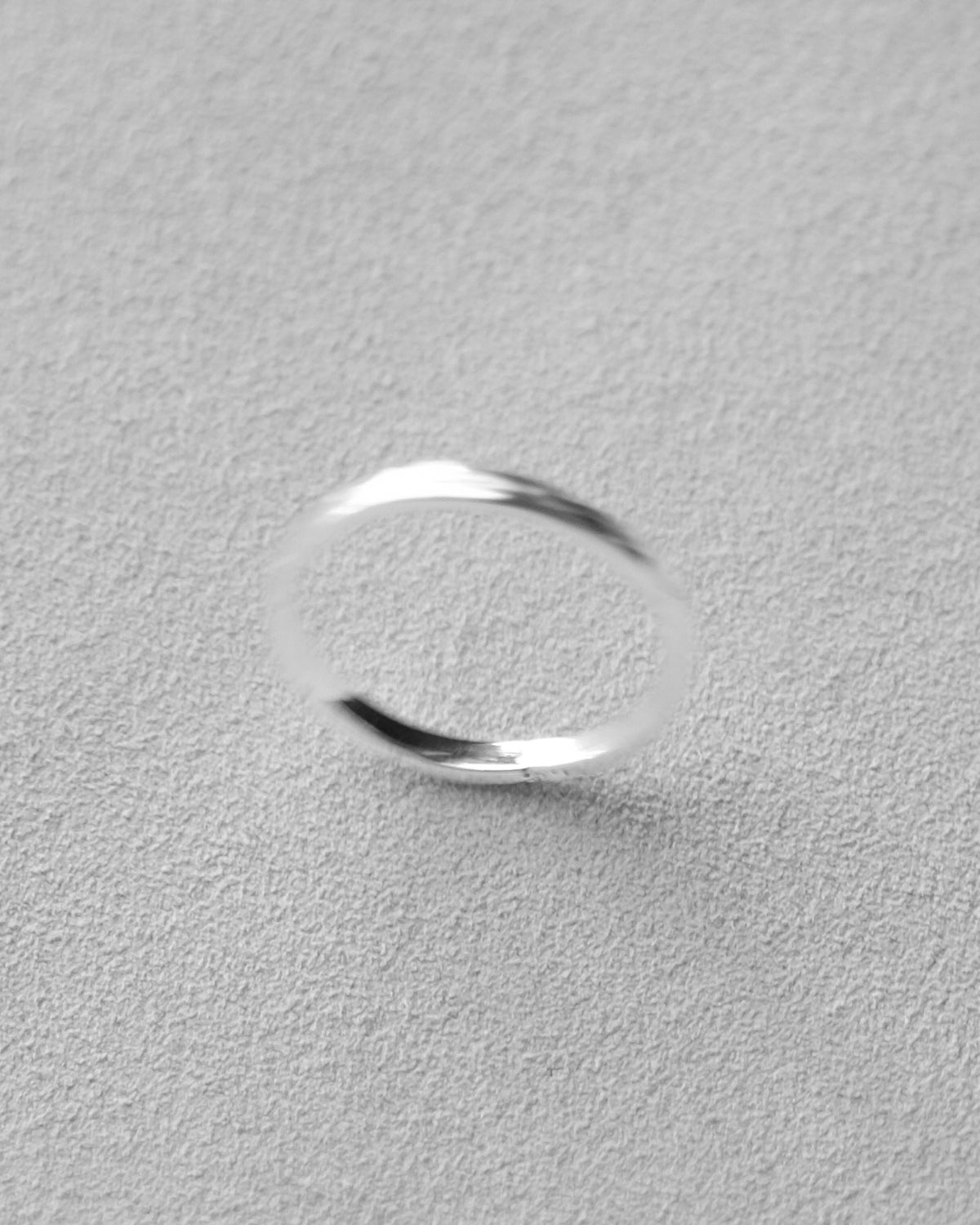 Sachi Hammered Band Ring