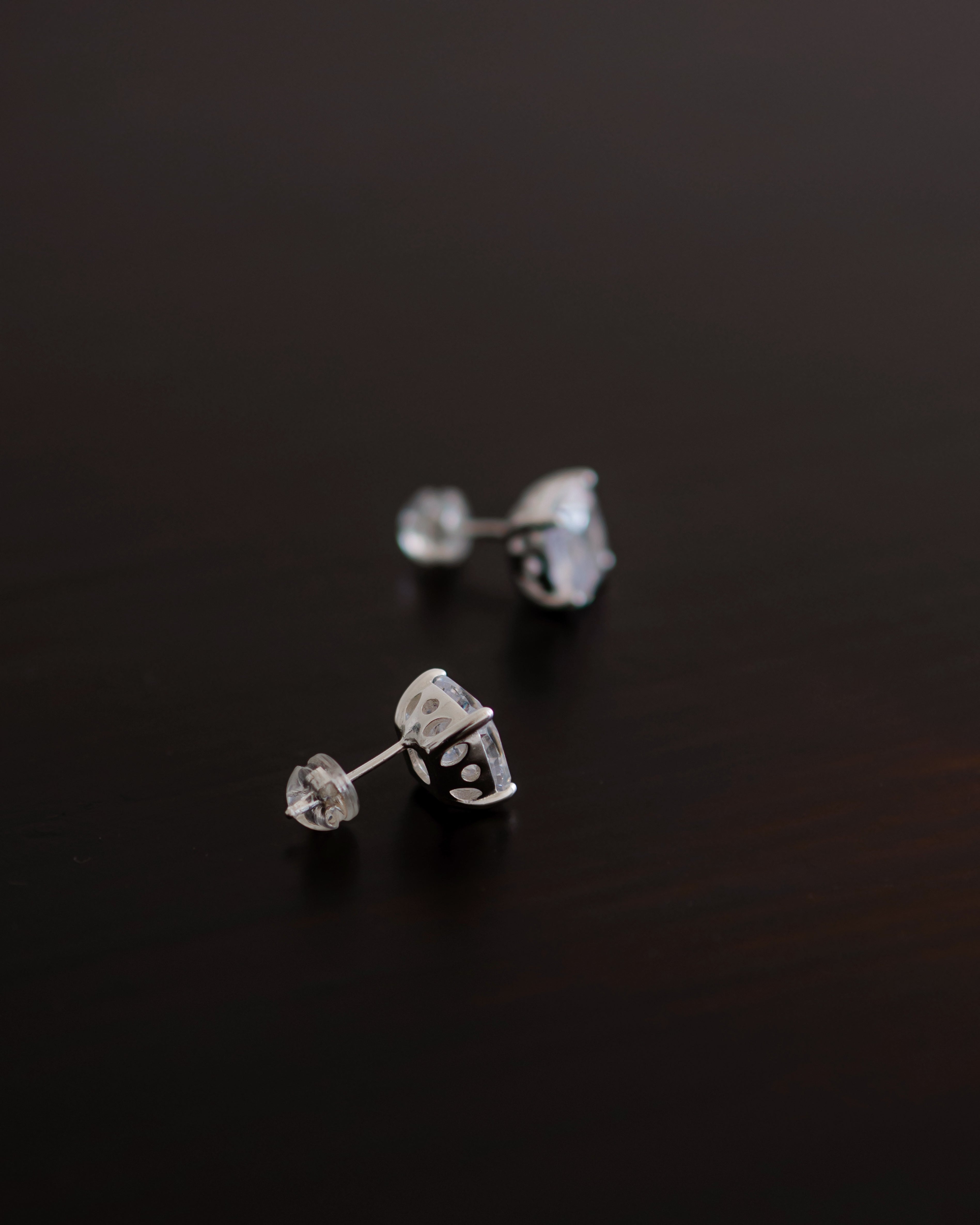 Noa Diamond Stud Earrings