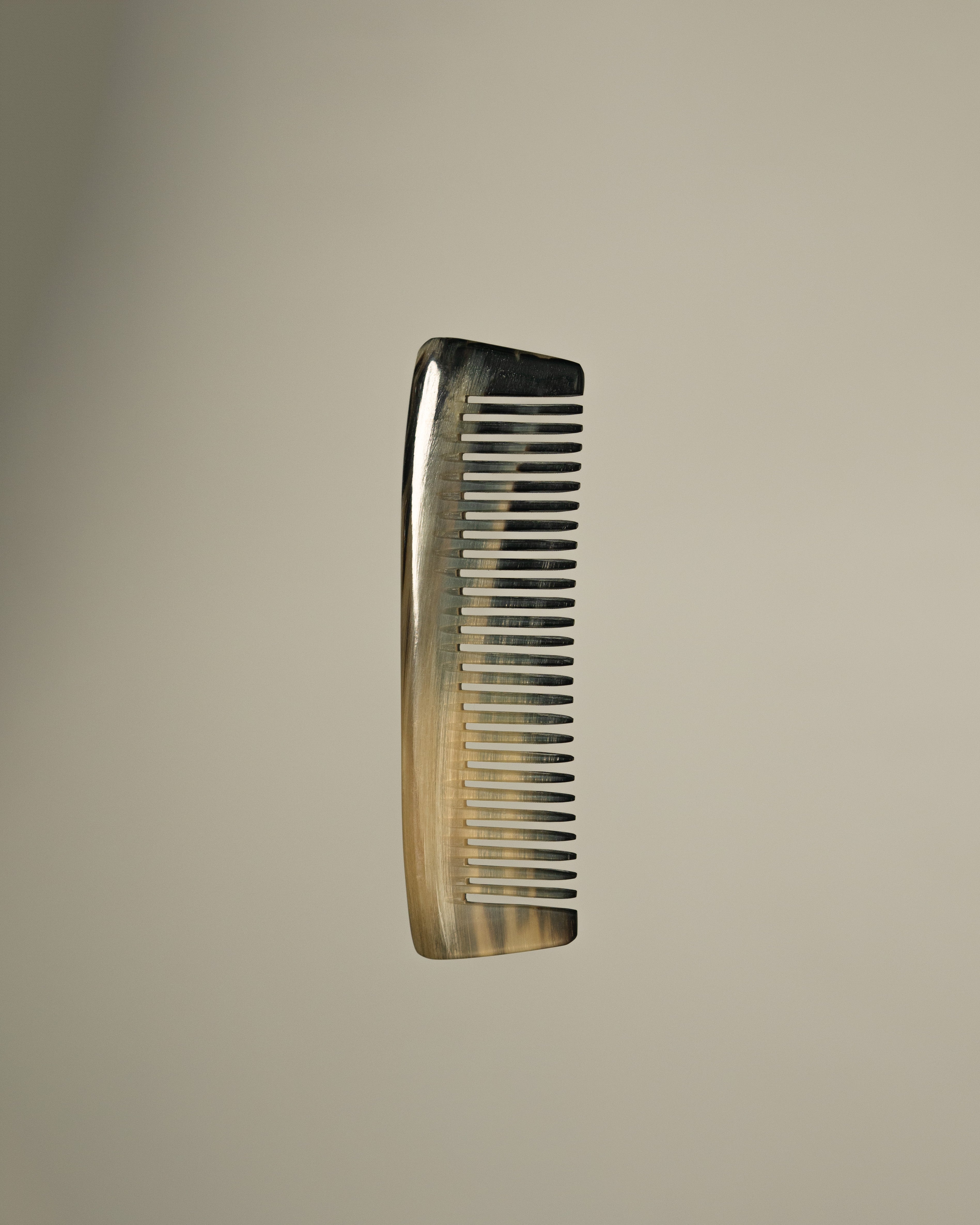 The Horn Comb 001