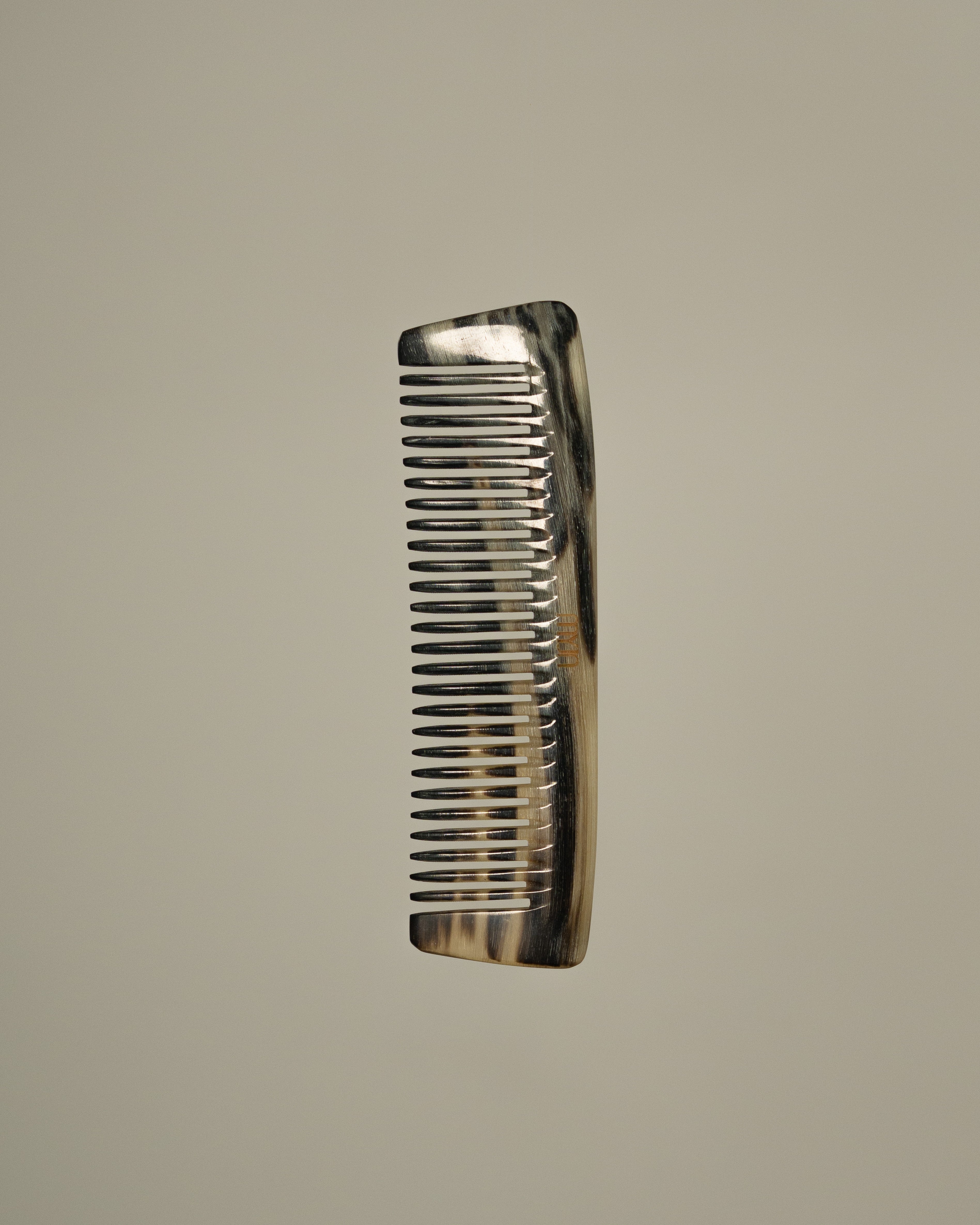 The Horn Comb 001