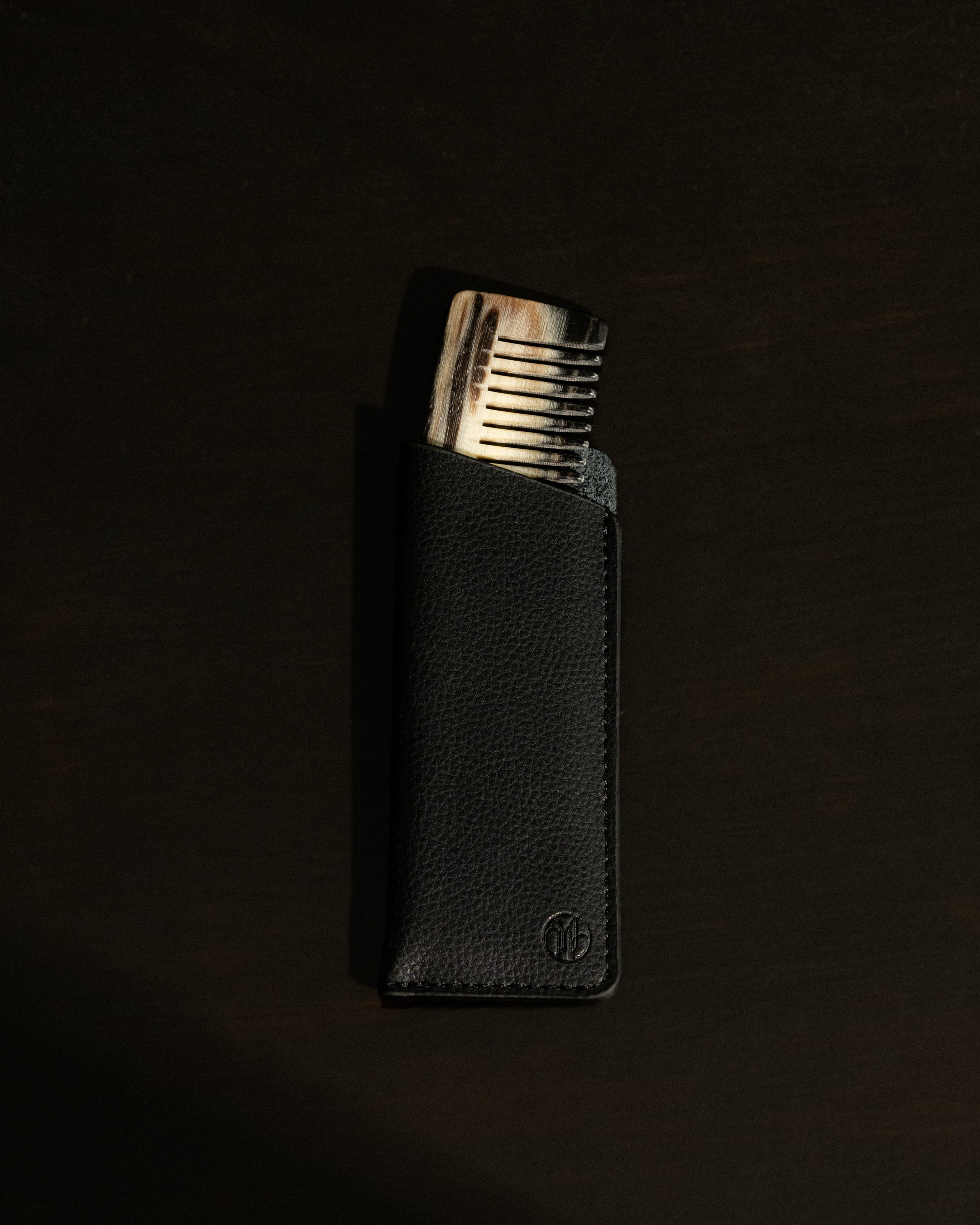 The Horn Comb 001