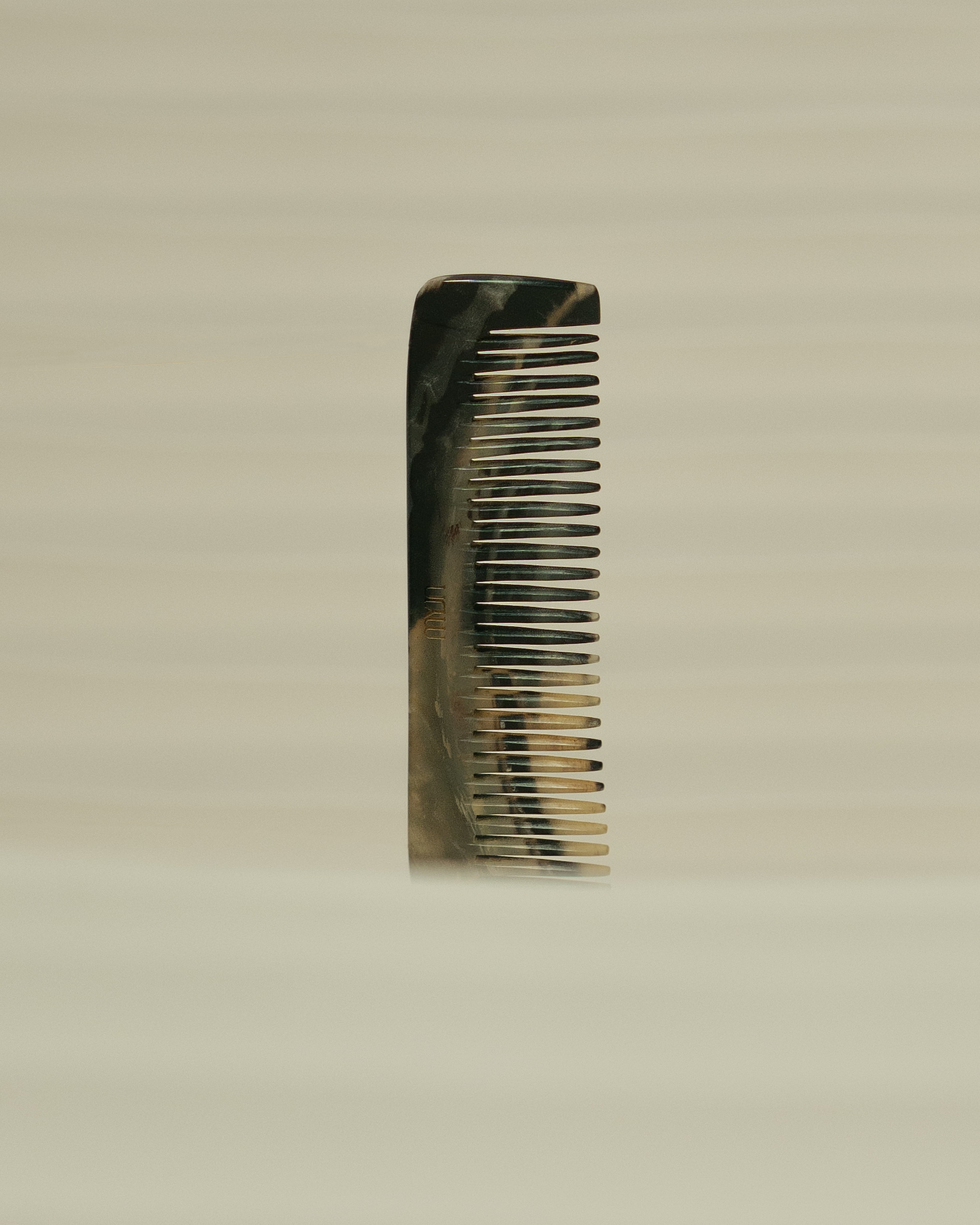 The Horn Comb 001