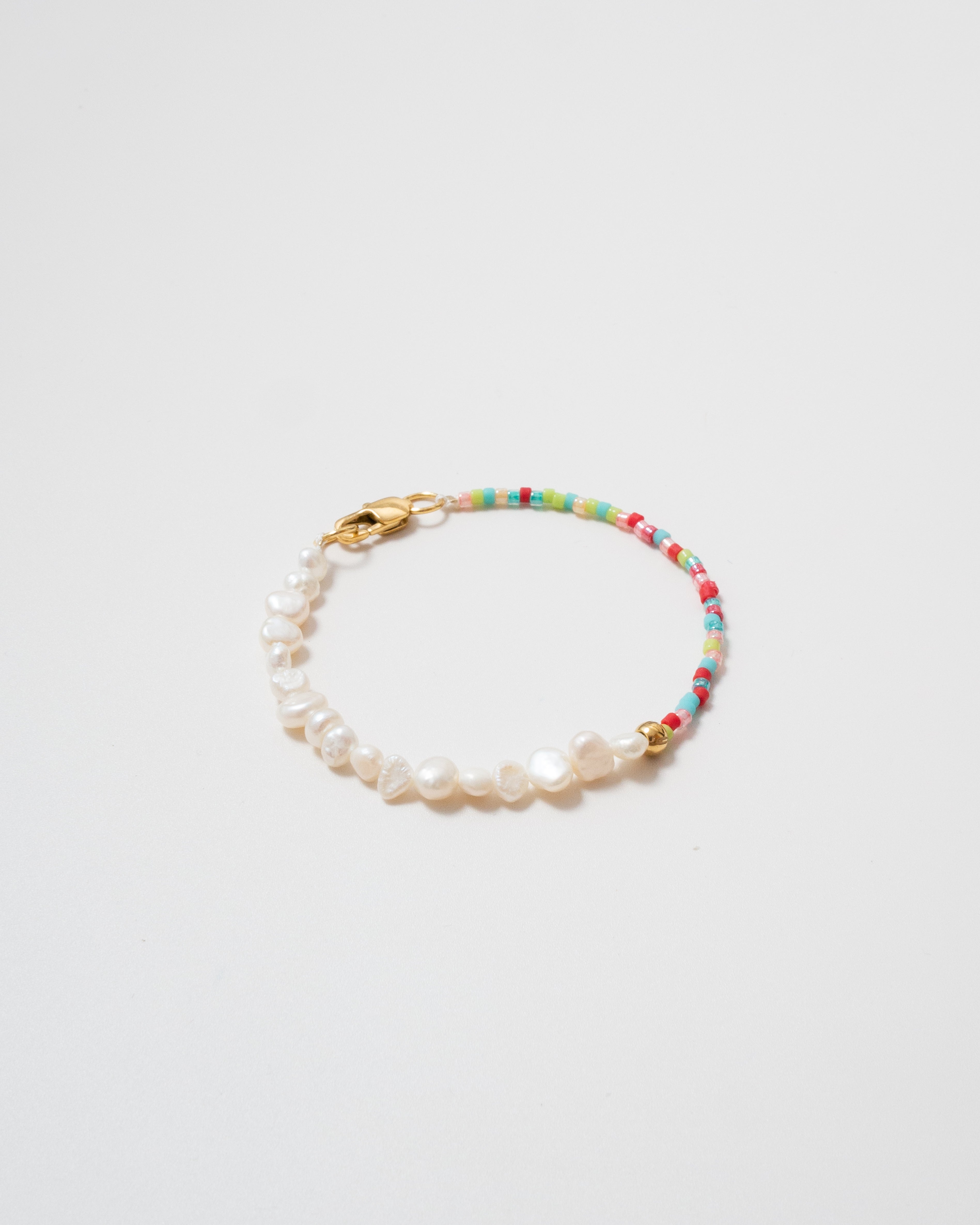 Fiore Multicolor Beaded Pearl Bracelet