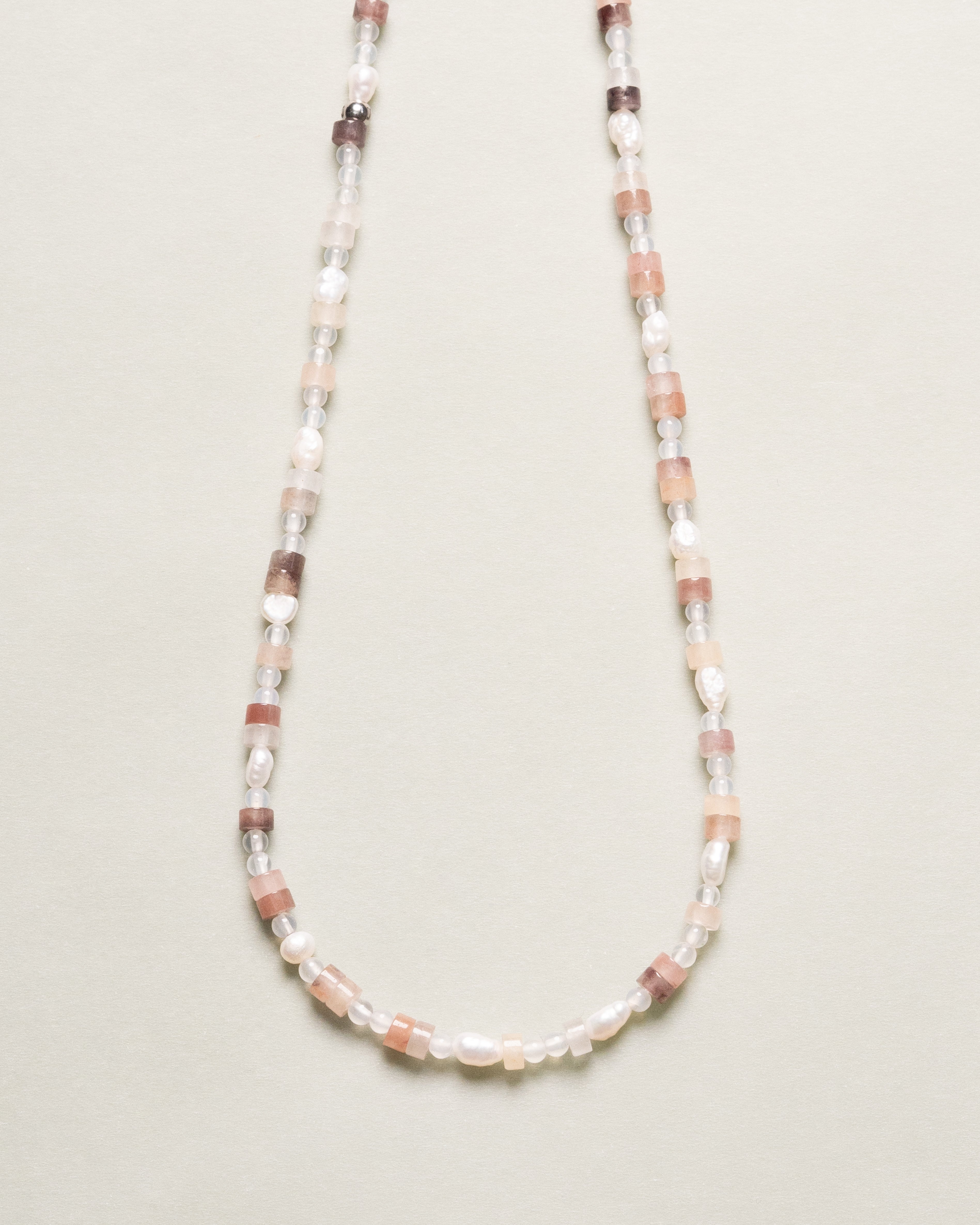 Aven Quartz Pearl Necklace