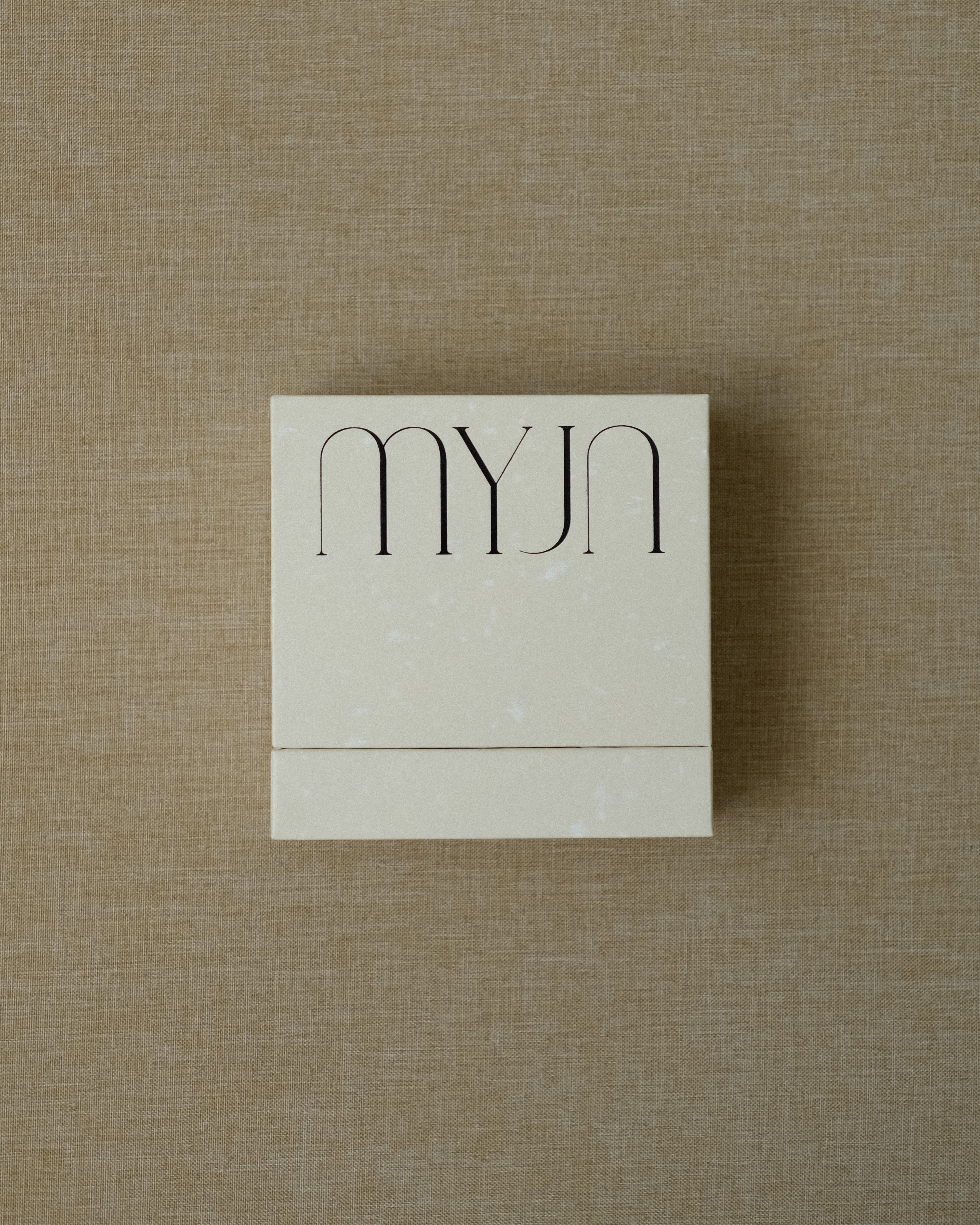 Holiday: 'The Archive' Silk Ribbon Gift Box