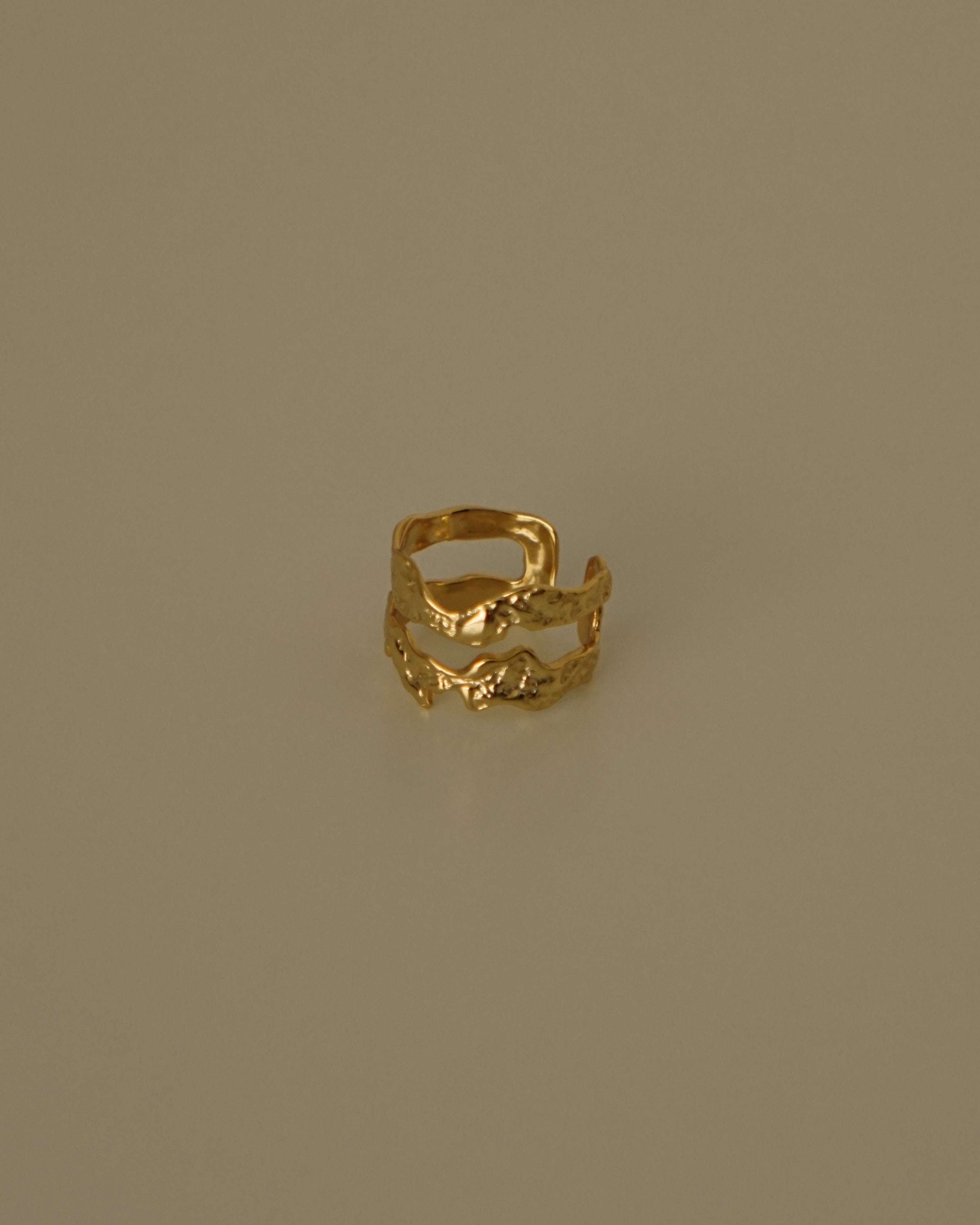 Saavi Duo Hammered Cigar Band Ring