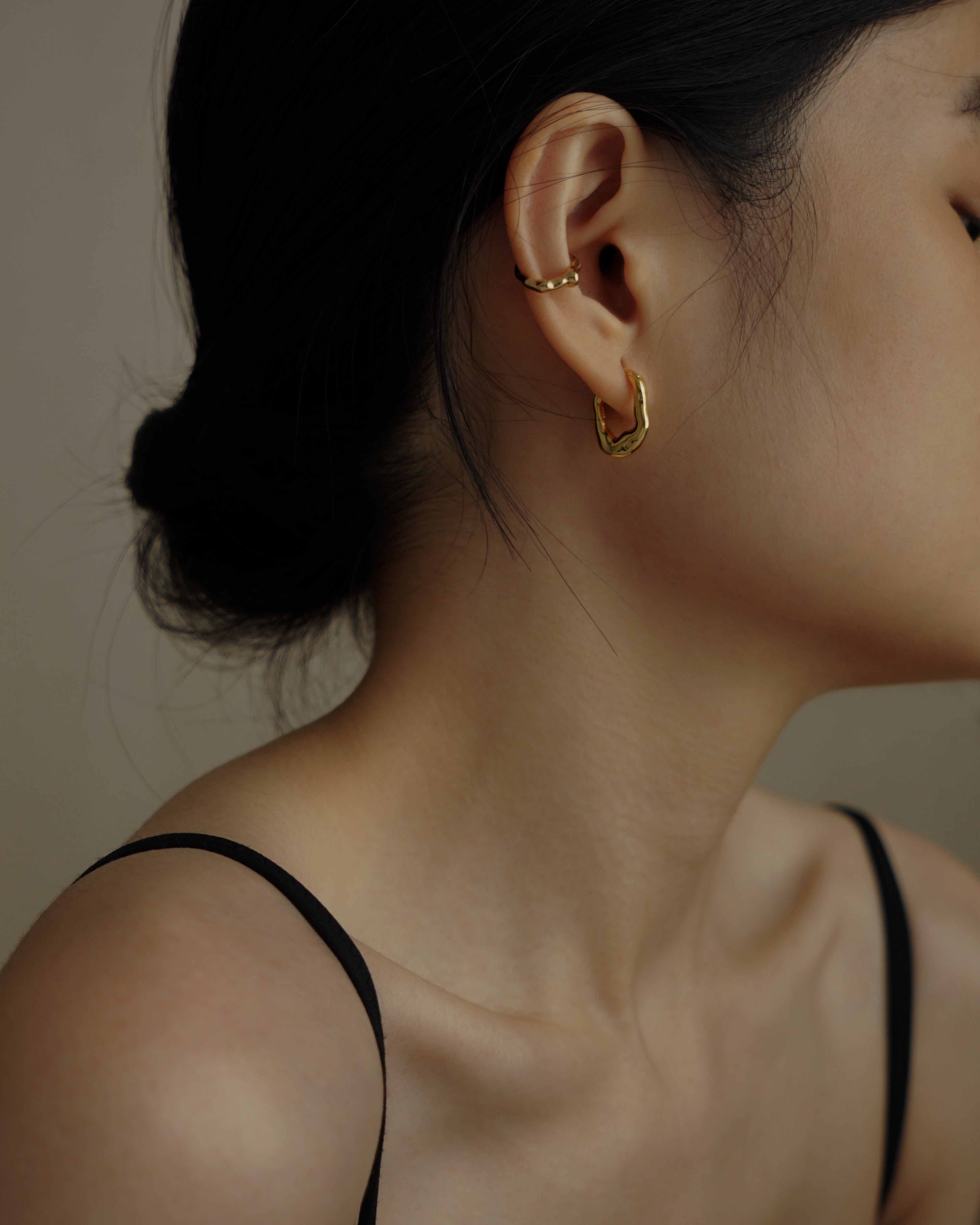 Una Flat Irregular Hoop Earrings