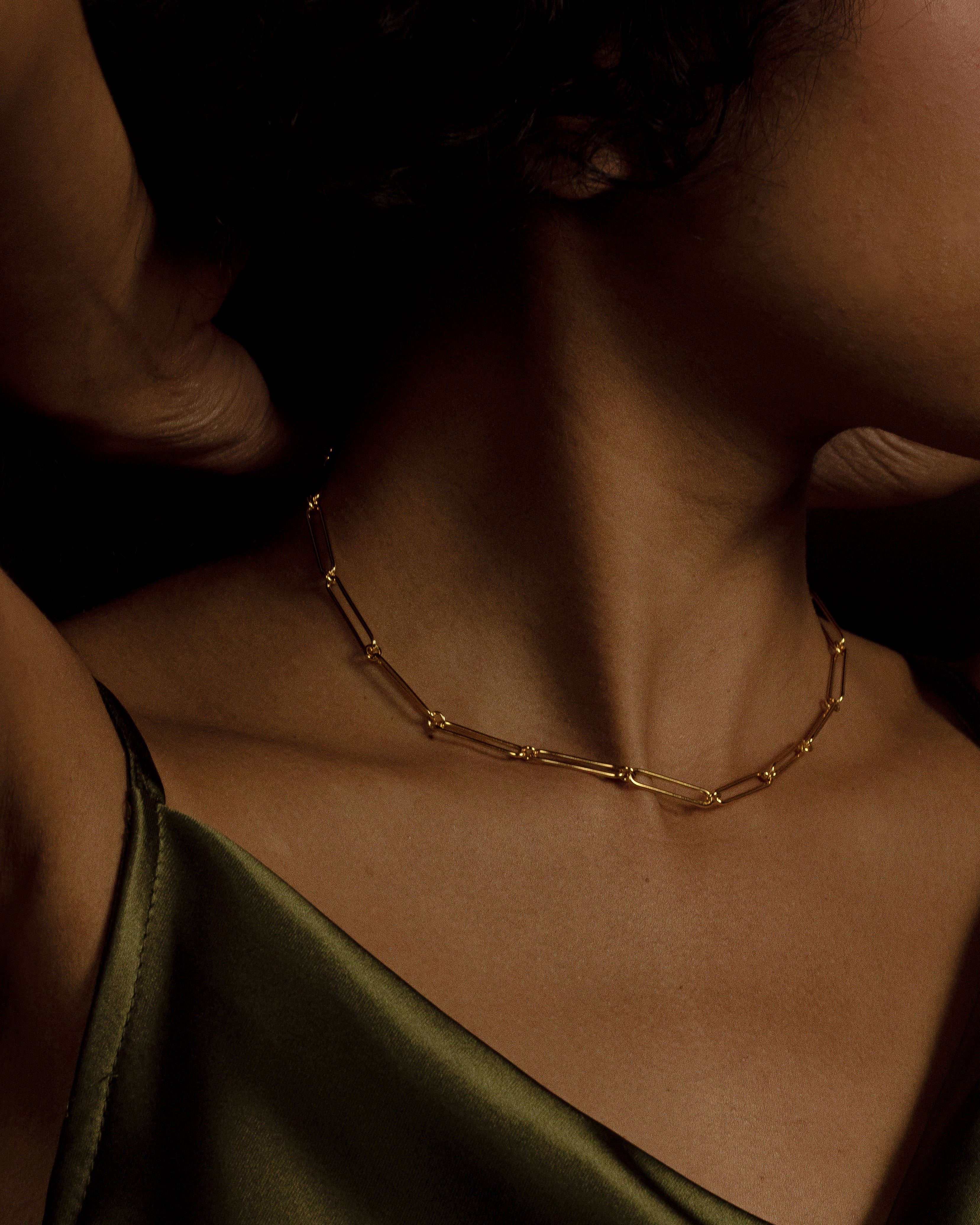 Faye Paper Clip Chain Link Choker