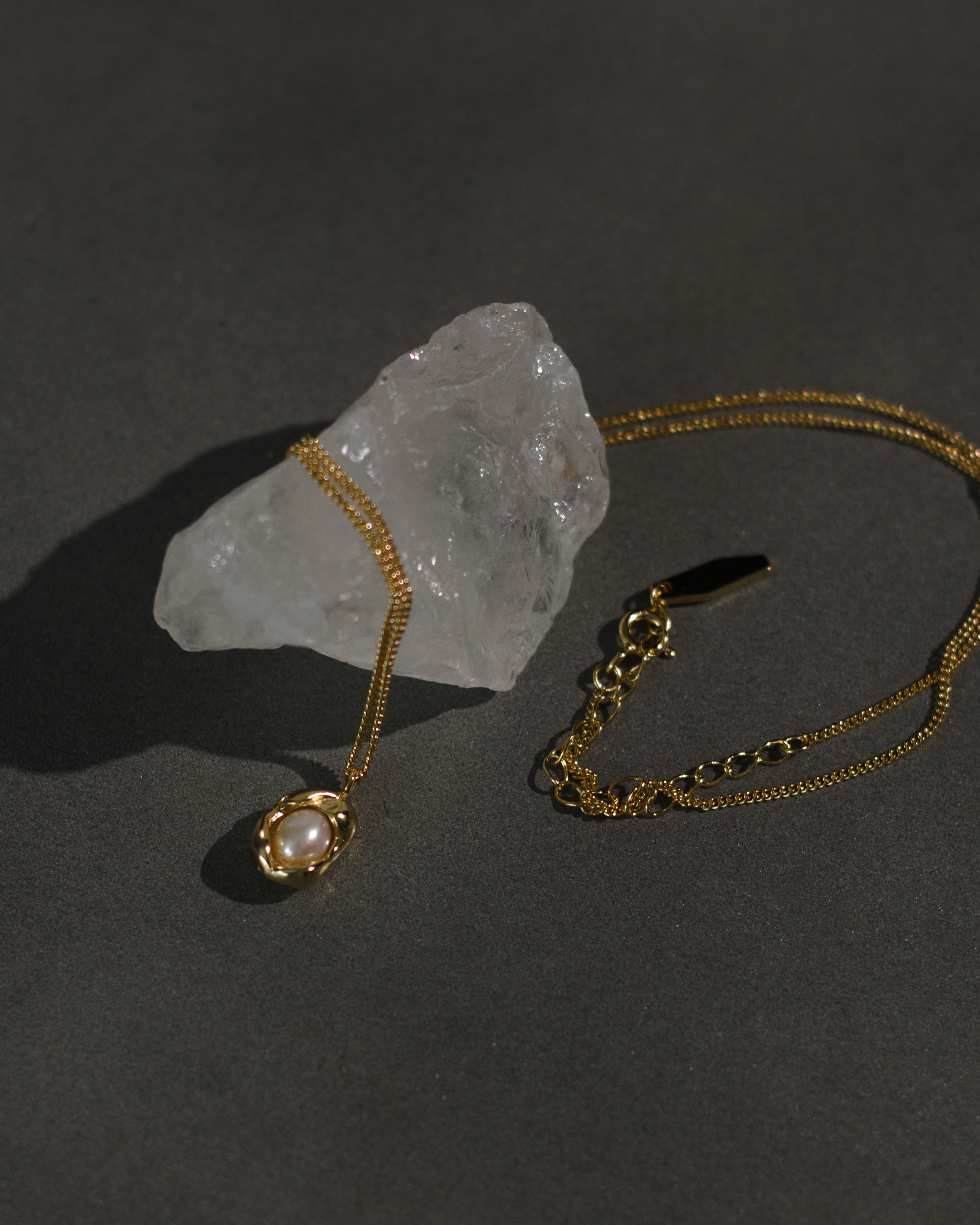 Marta Pearl Pendant Necklace