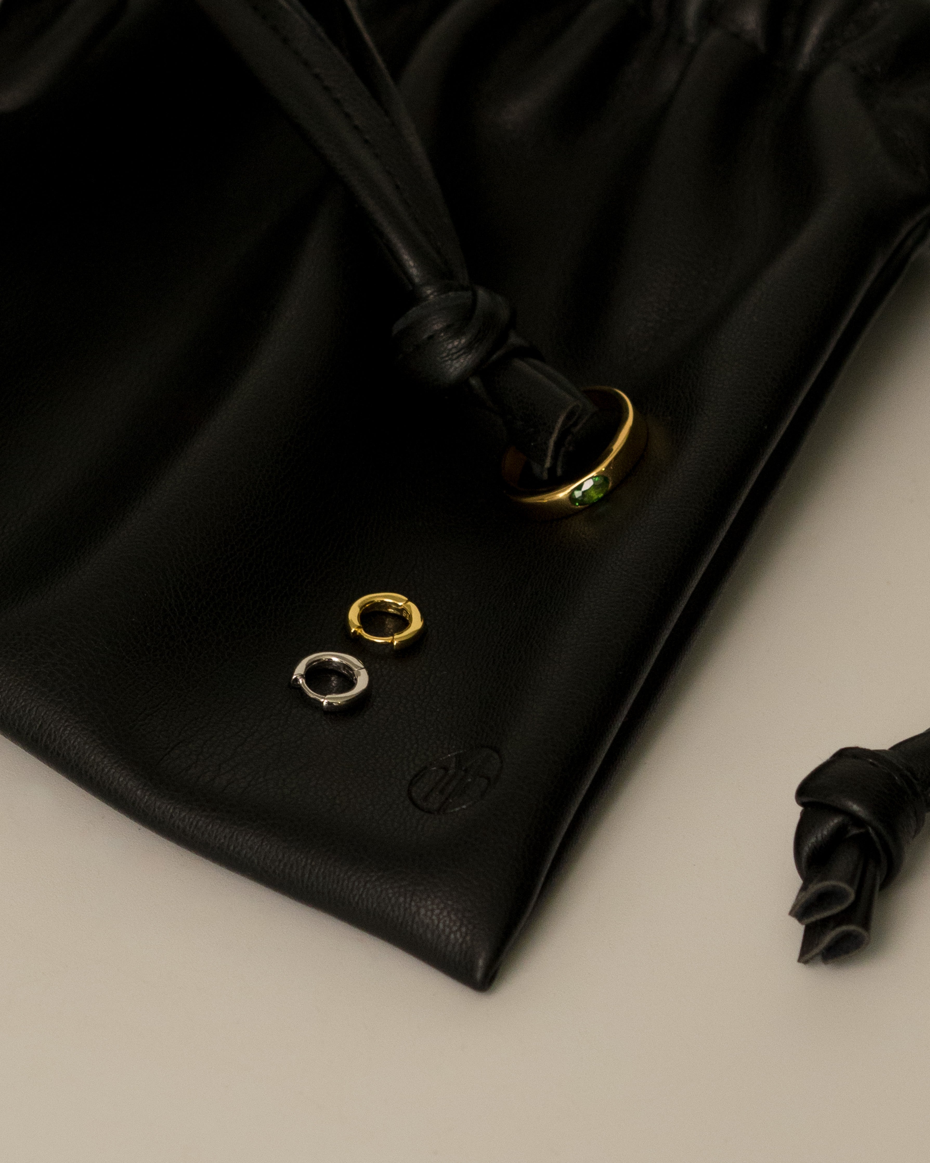 Kuro Soft Leather Pouch
