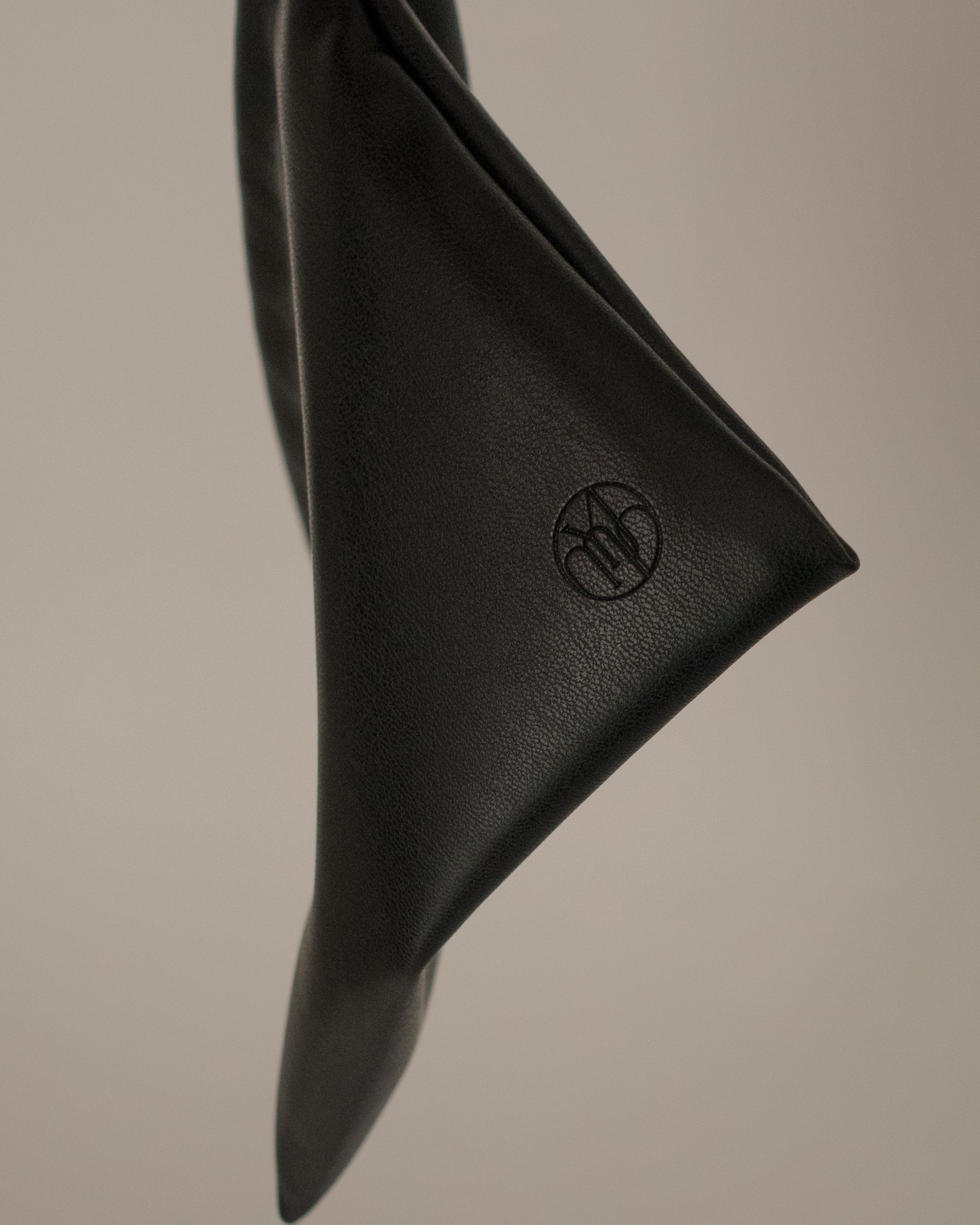 Kuro Soft Leather Pouch