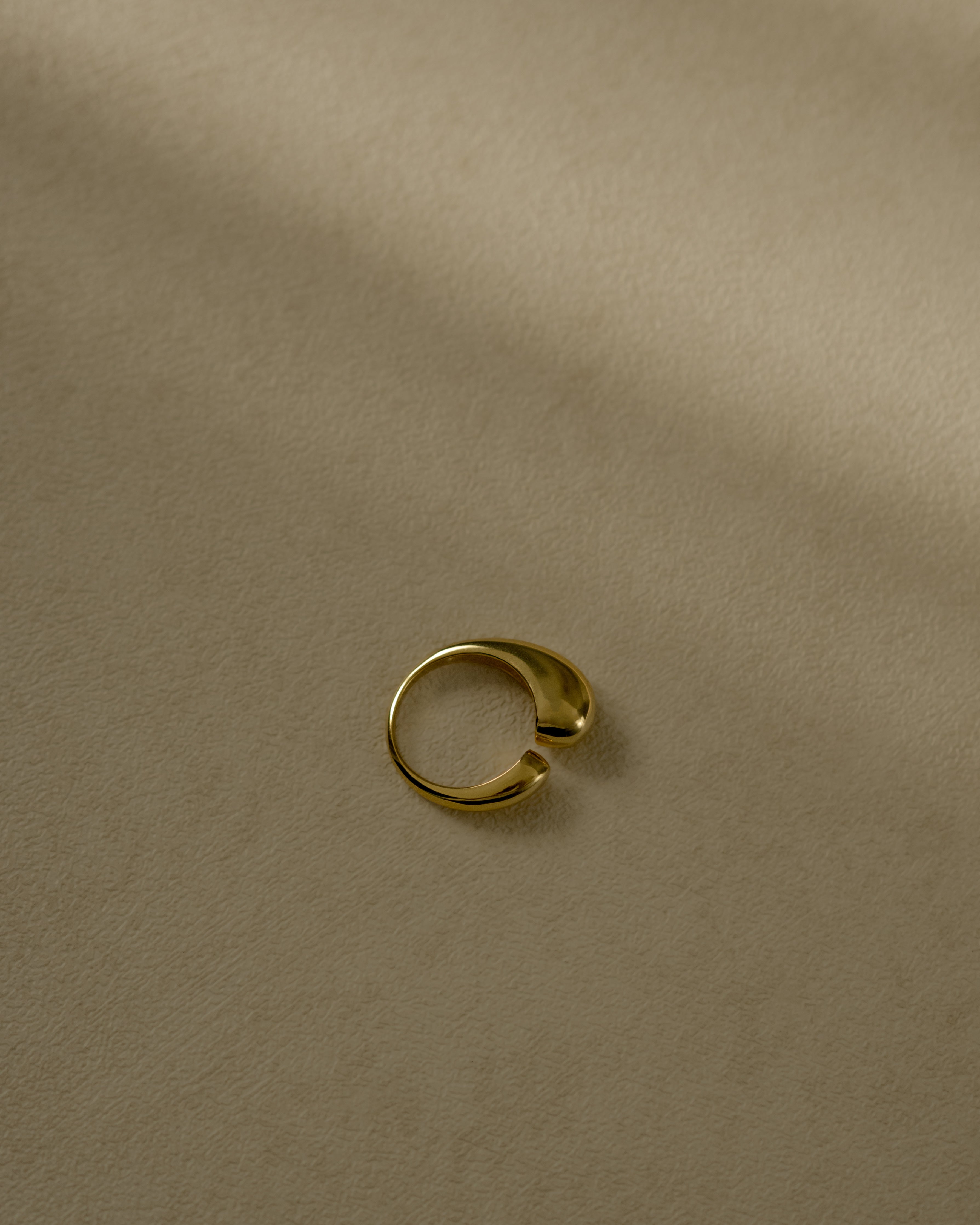 Oona Droplet Bypass Ring