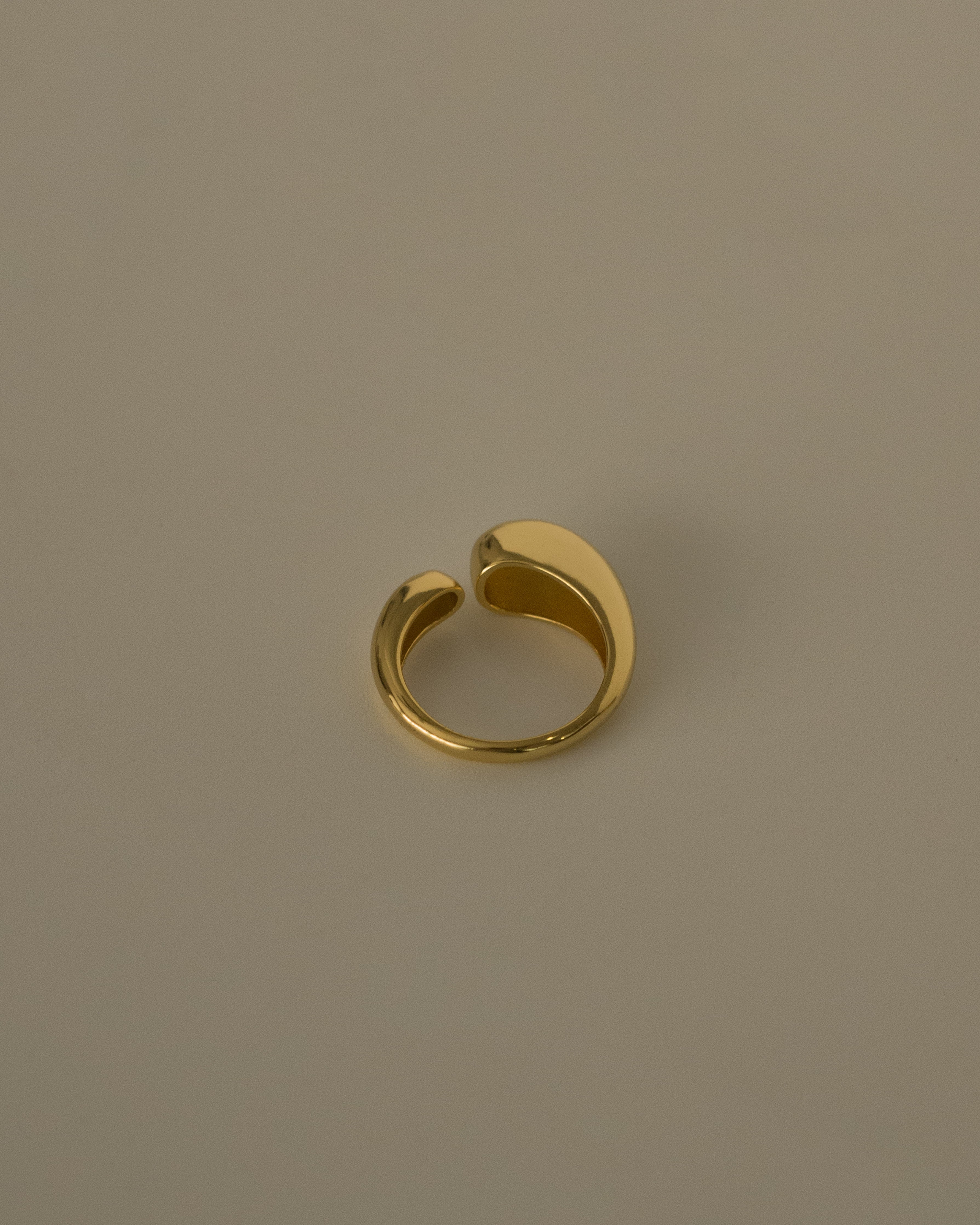 Oona Droplet Bypass Ring