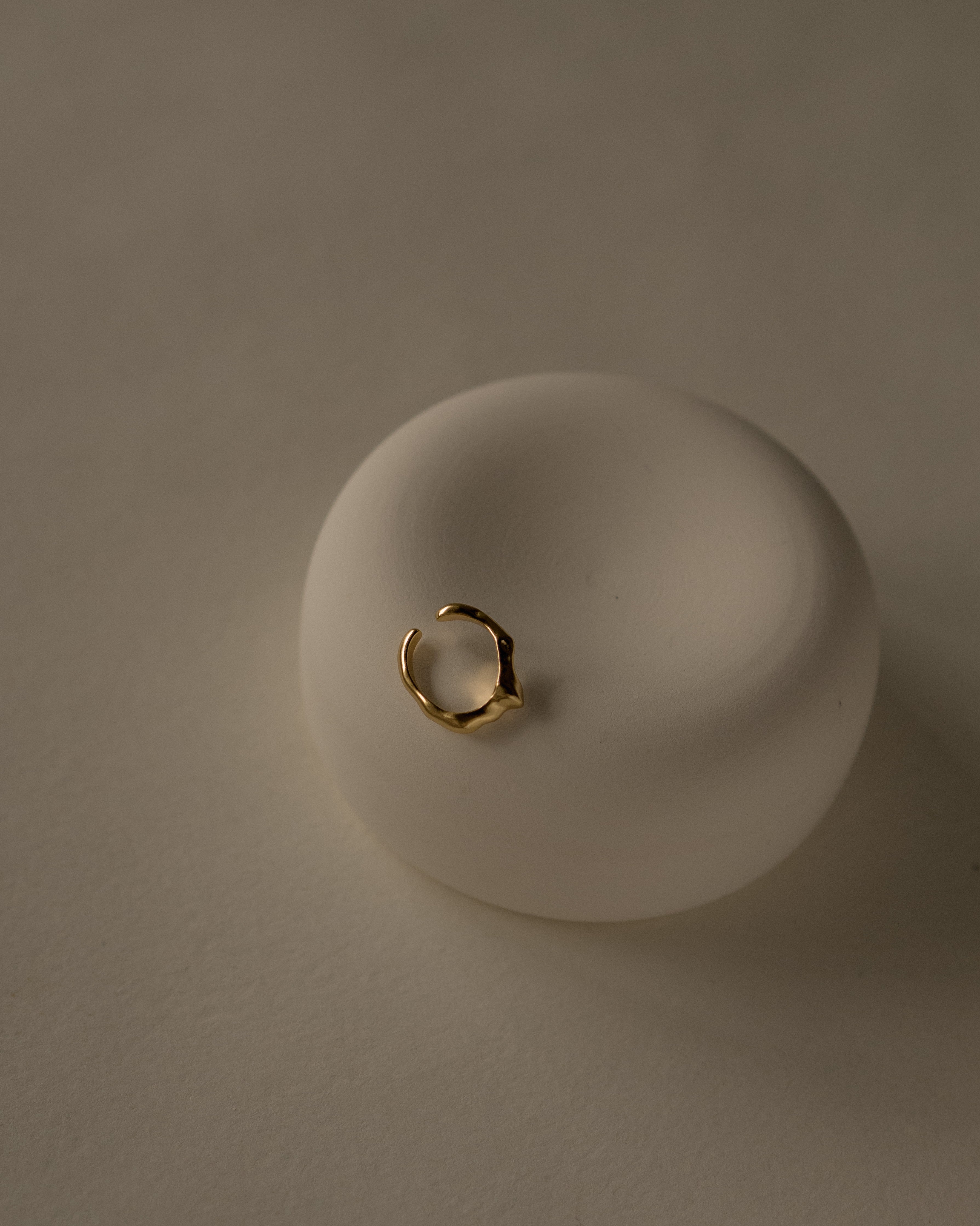 Caia Edge Ear Cuff