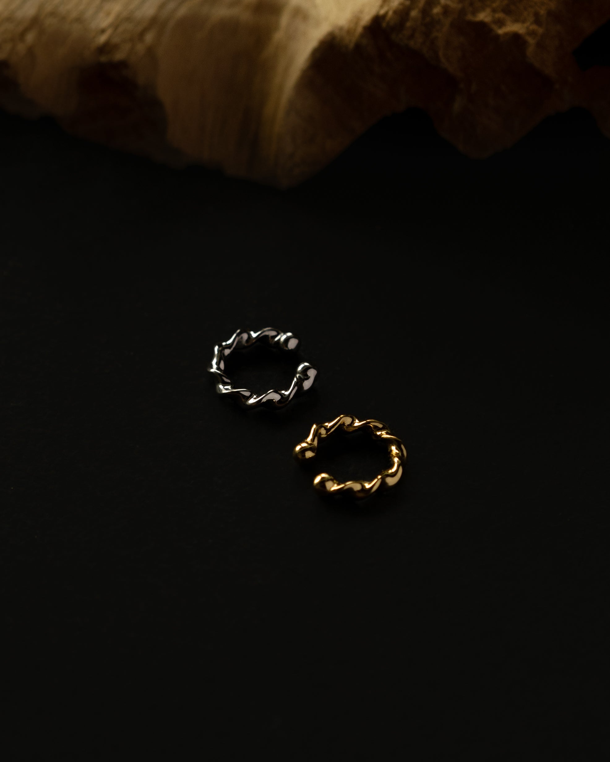 Gaia Twisted Ear Clip