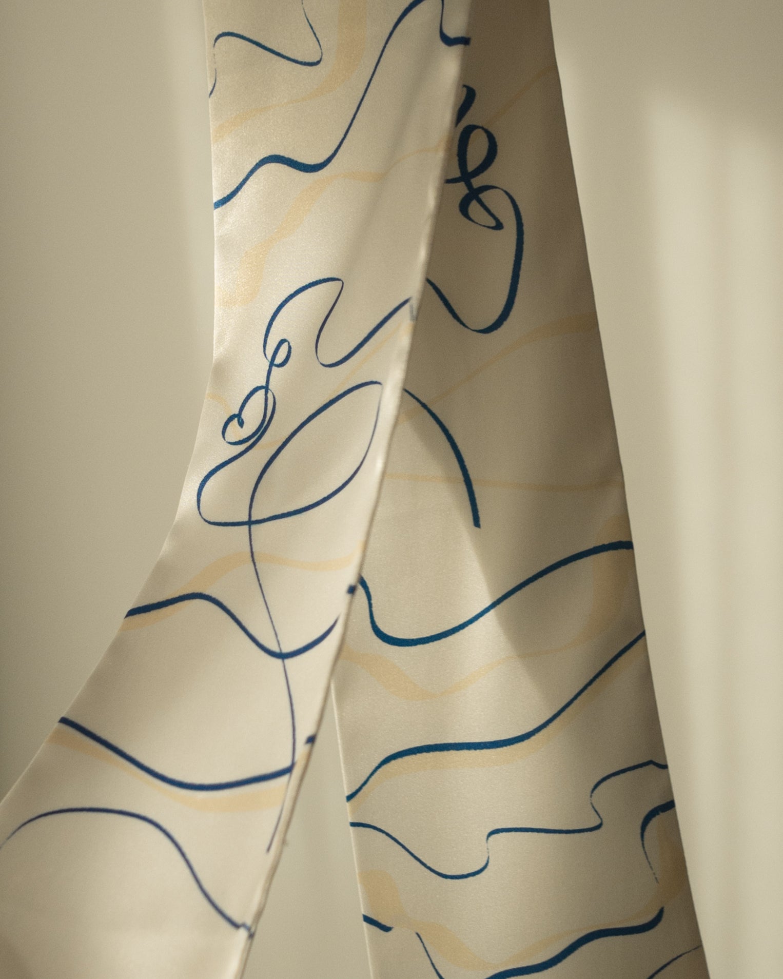 Craie Silk Twilly