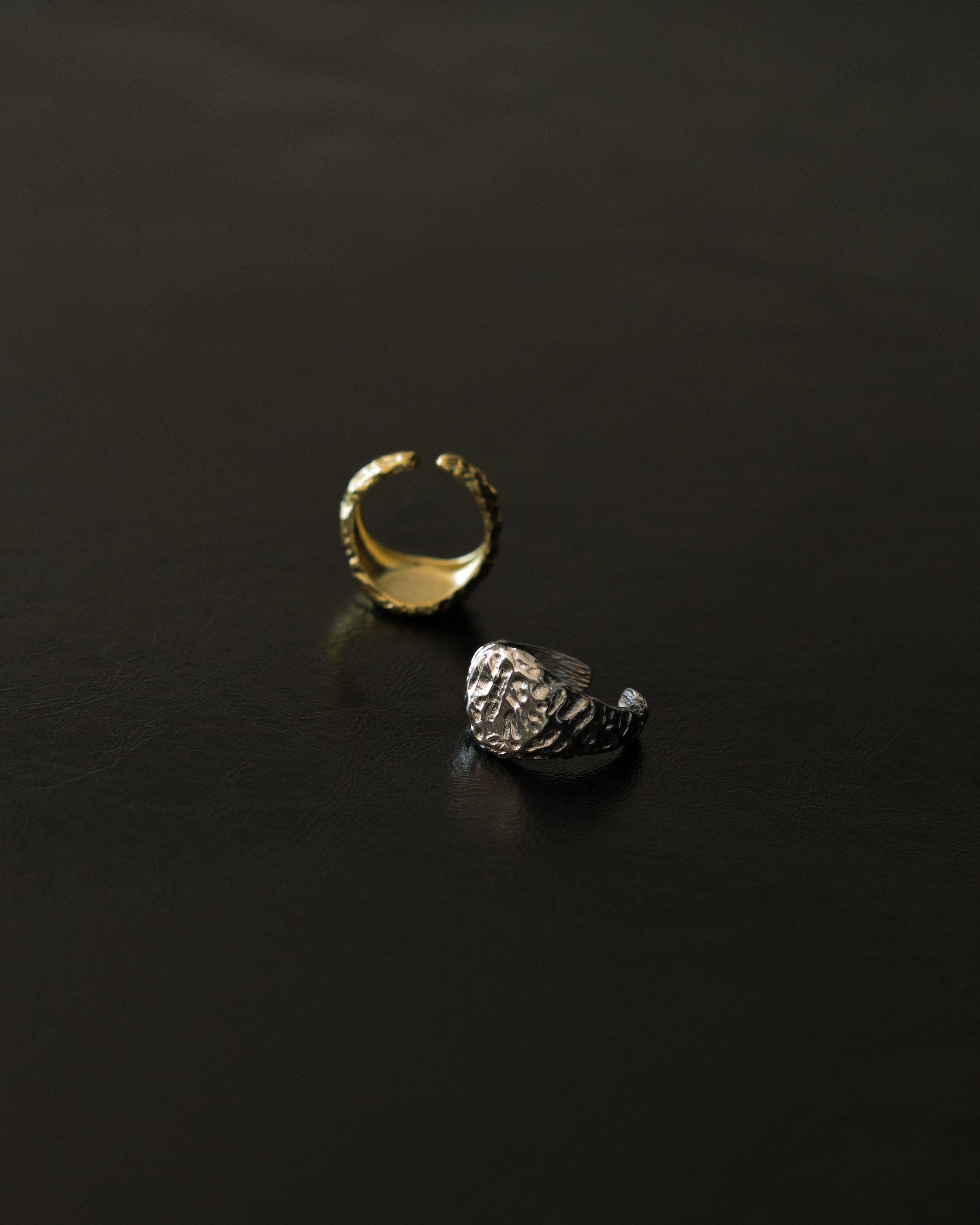 Kaiya Hammered Signet Ring