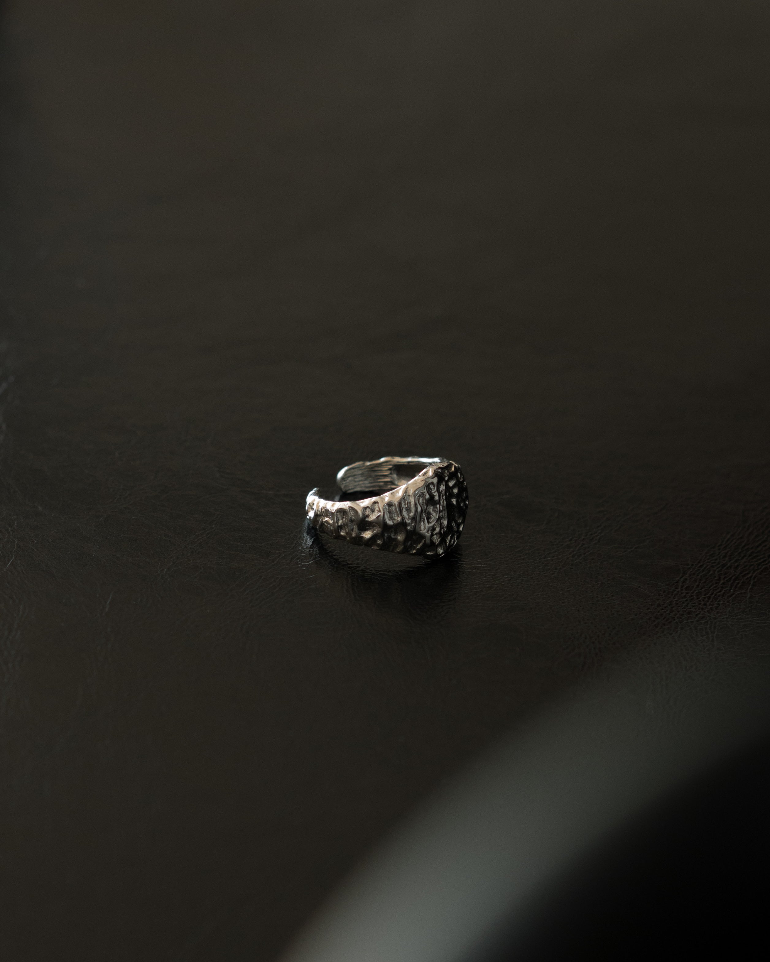 Kaiya Hammered Signet Ring